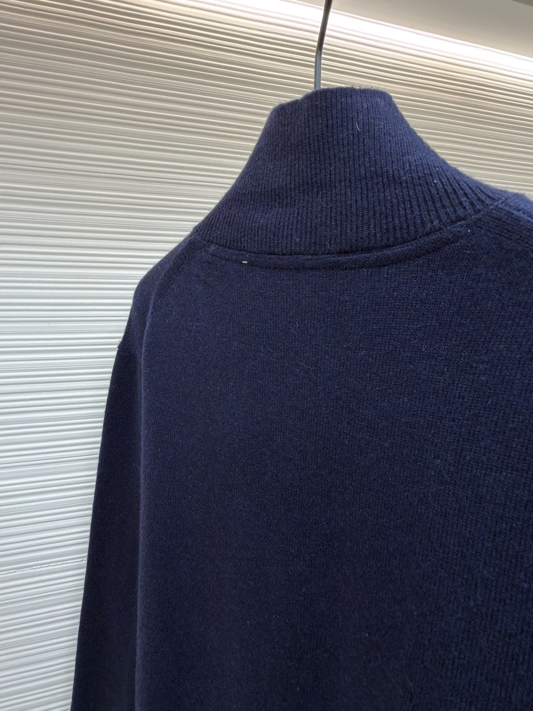 Burberry 巴宝莉 刺绣半拉链高领针织衫 毛衣 长袖 外套 灰色 蓝色 B0 81121321