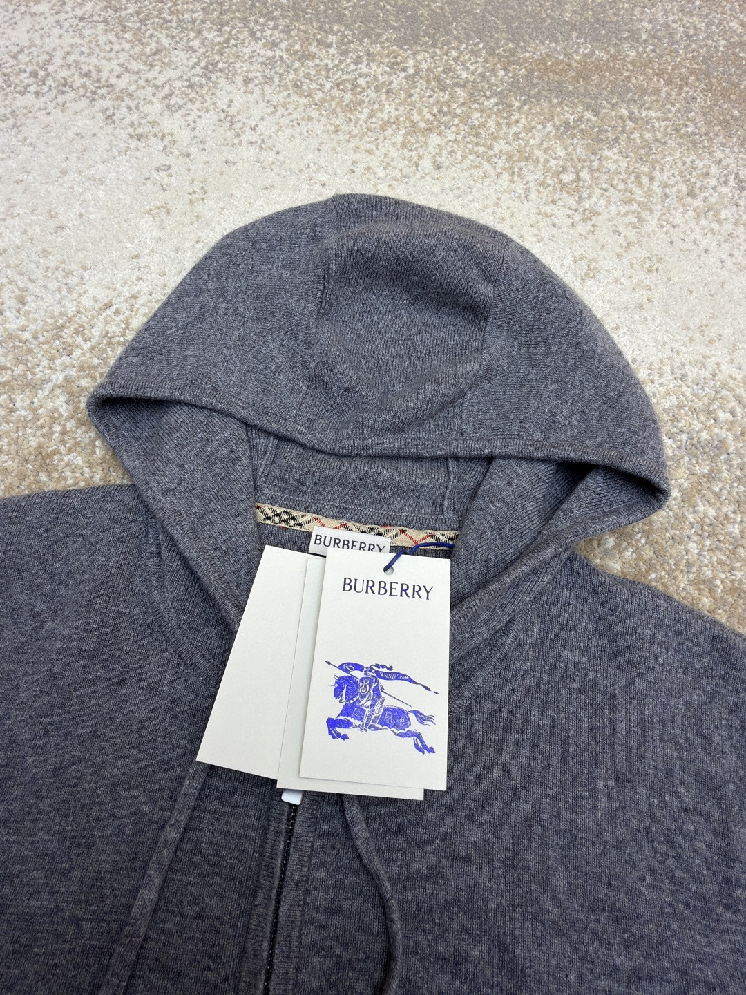 Burberry 巴宝莉 刺绣拉链开衫 连帽卫衣 毛衣 长袖 外套 灰色 蓝色 B0 81121341