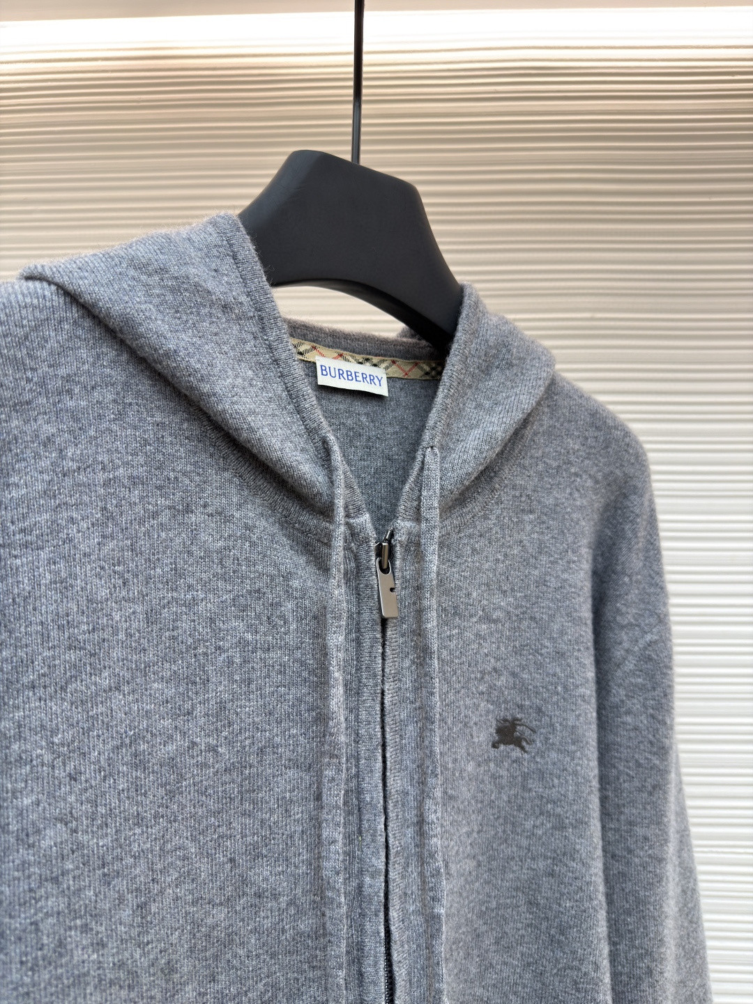 Burberry 巴宝莉 刺绣拉链开衫 连帽卫衣 毛衣 长袖 外套 灰色 蓝色 B0 81121341