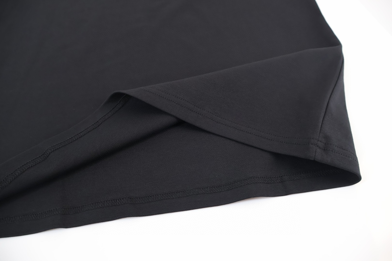 DIOR 迪奥 宣言刺绣圆领T恤 短袖 白色 黑色 A0 693J661A3282-C981