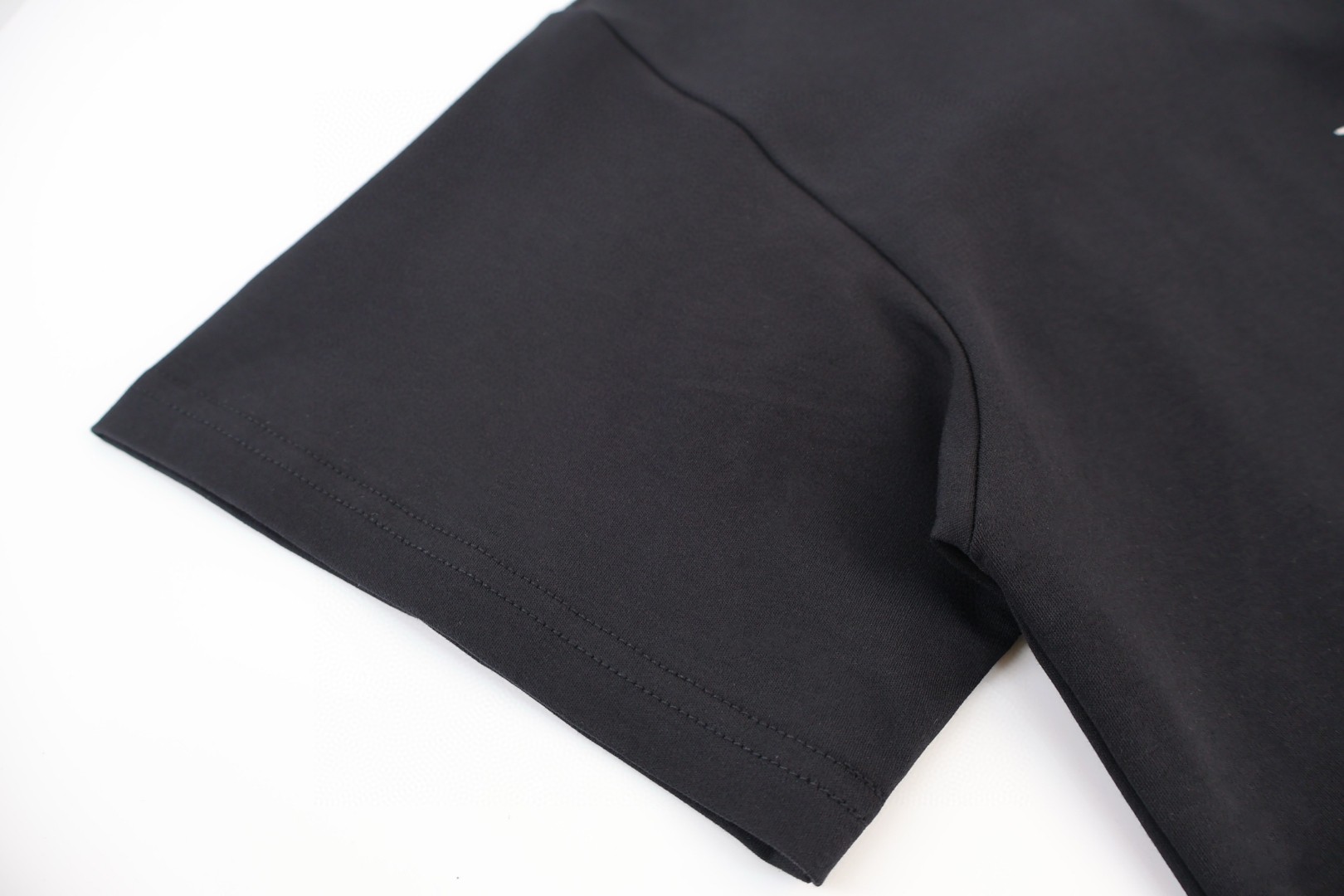 DIOR 迪奥 宣言刺绣圆领T恤 短袖 白色 黑色 A0 693J661A3282-C981