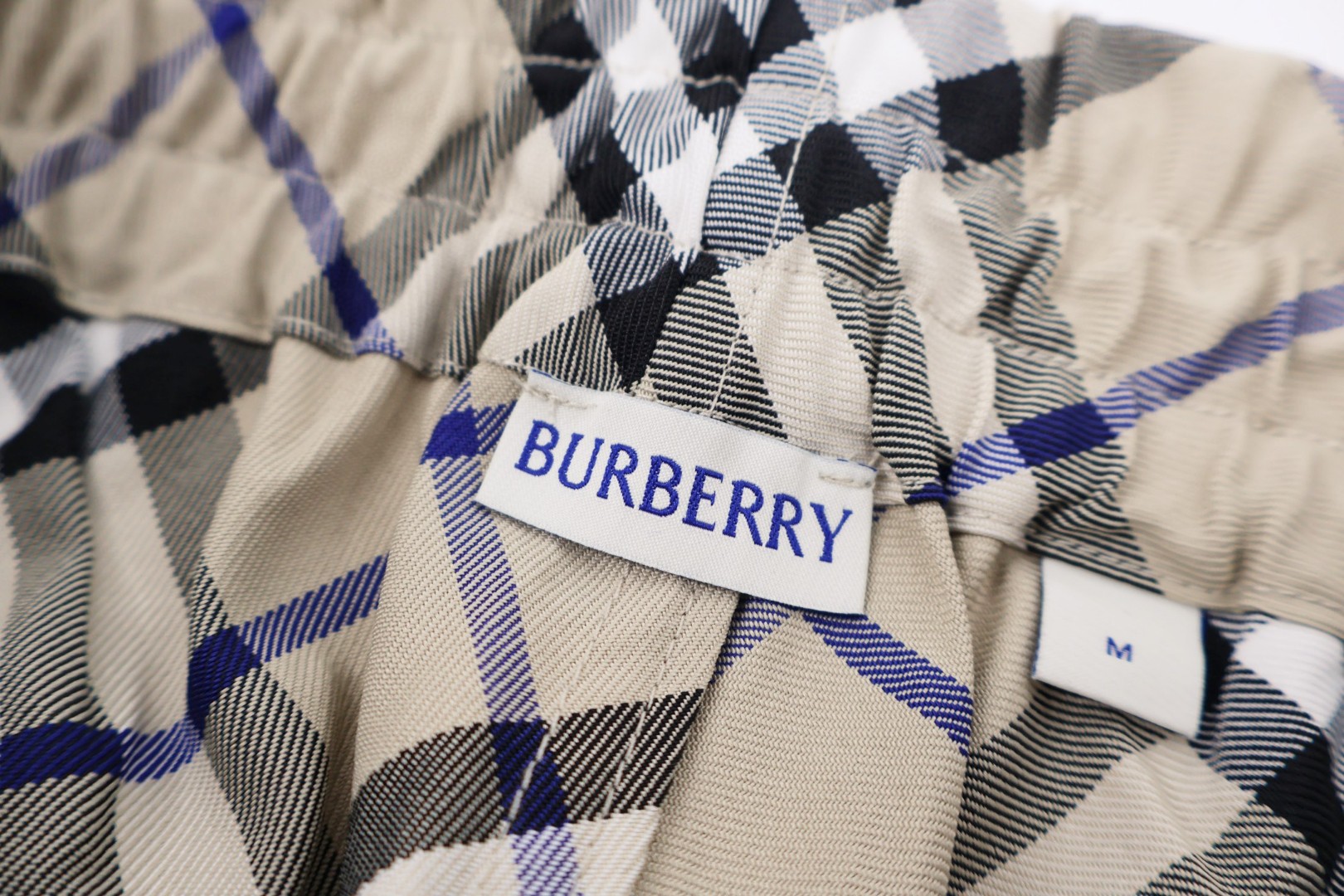 Burberry 巴宝莉 斜纹战马松紧腰沙滩短裤 裤子 五分裤 休闲裤 米色 卡其色 蓝色 A5 81055081