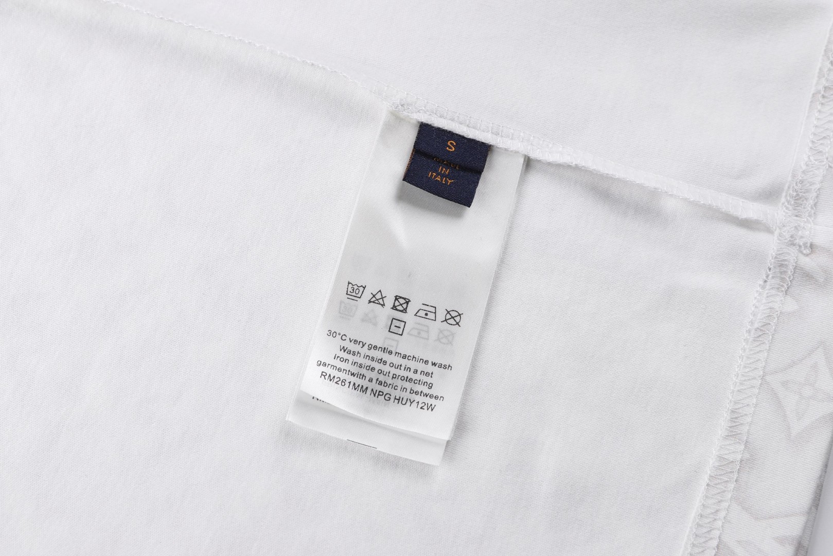 LOUIS VUITTON 路易威登 LV 老花满印T恤 短袖 白色 A0 1AJCB9