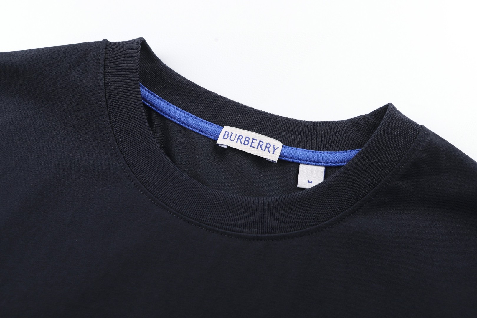 Burberry 巴宝莉  蓝马刺绣圆领T恤 短袖 夏季 白色 黑色 A0 80882951