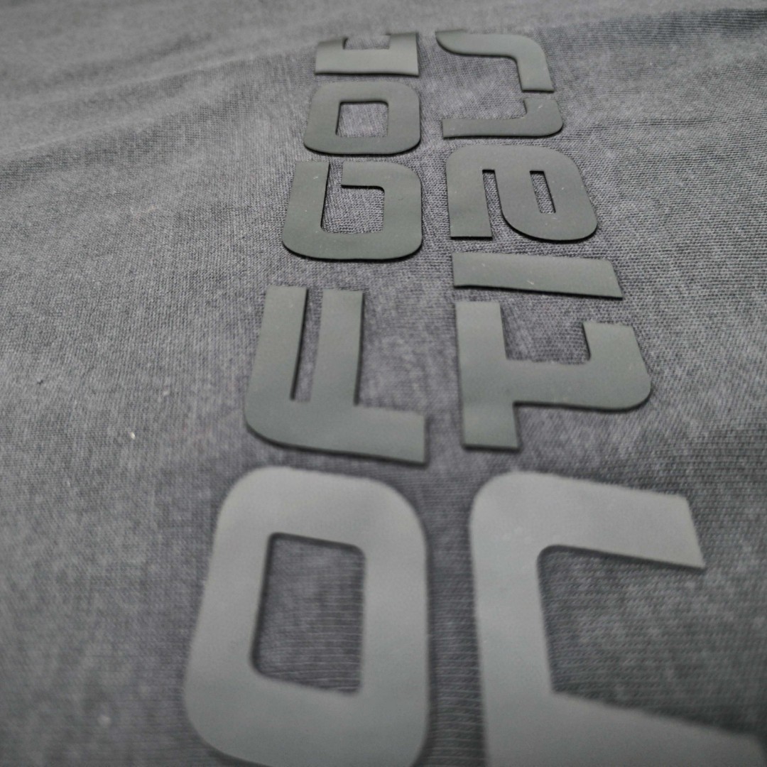 Fear of God Essentials 硅胶字母印花圆领短袖 T恤 男女同款 夏款 铁莫灰 复古黑 烟雾灰