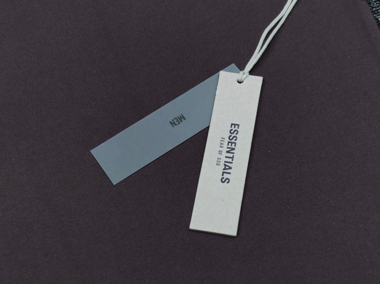 Fear of God Essentials 胸口硅胶字母印花圆领短袖 T恤 男女同款 夏款 雾霾蓝 梅紫色 海豹灰 淡黑色