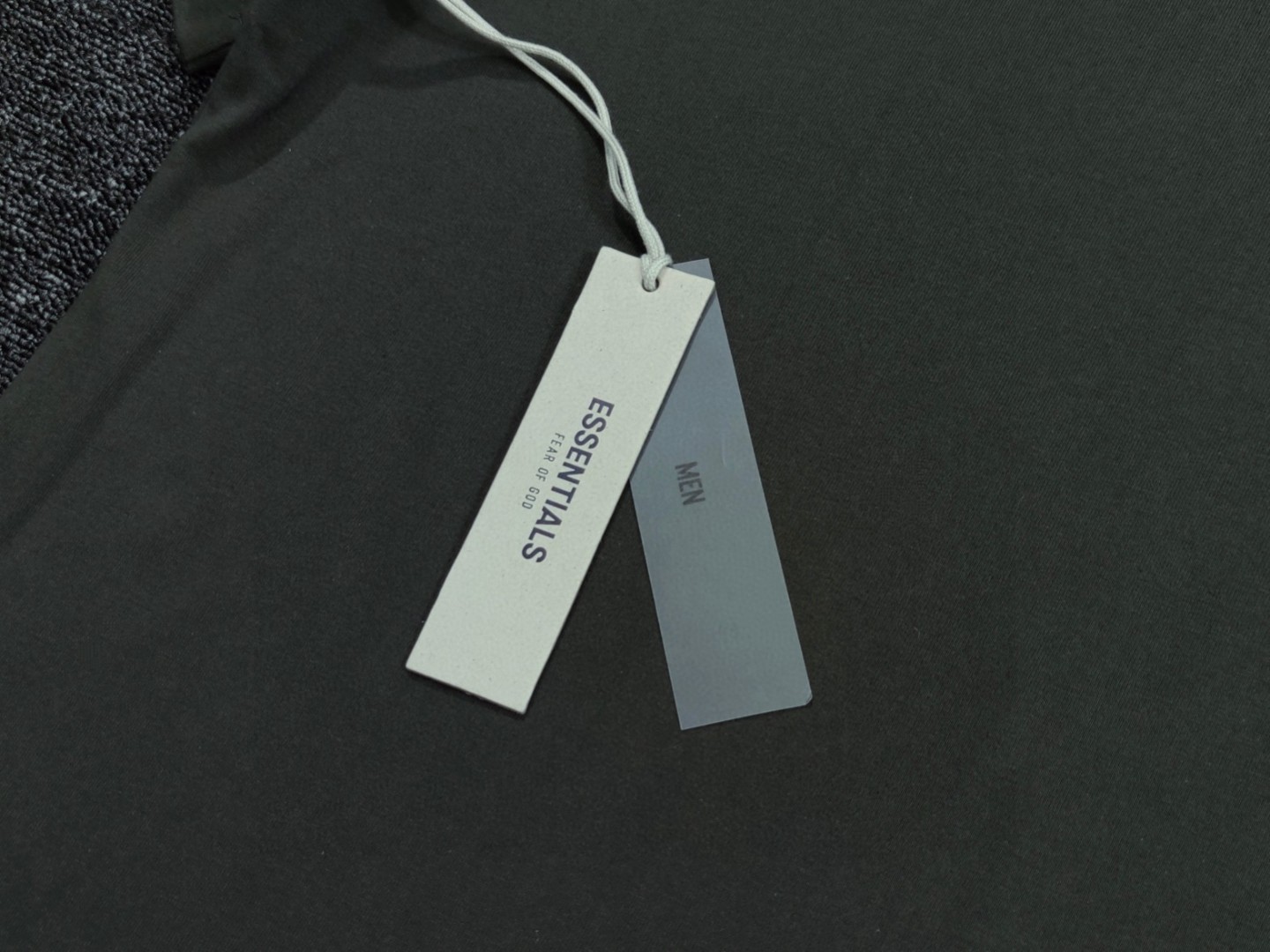 Fear of God Essentials 双排植绒字母印花圆领短袖 T恤 男女同款 夏款 珊瑚红 烟丝色 黑棕色 蛋壳白 烟灰色