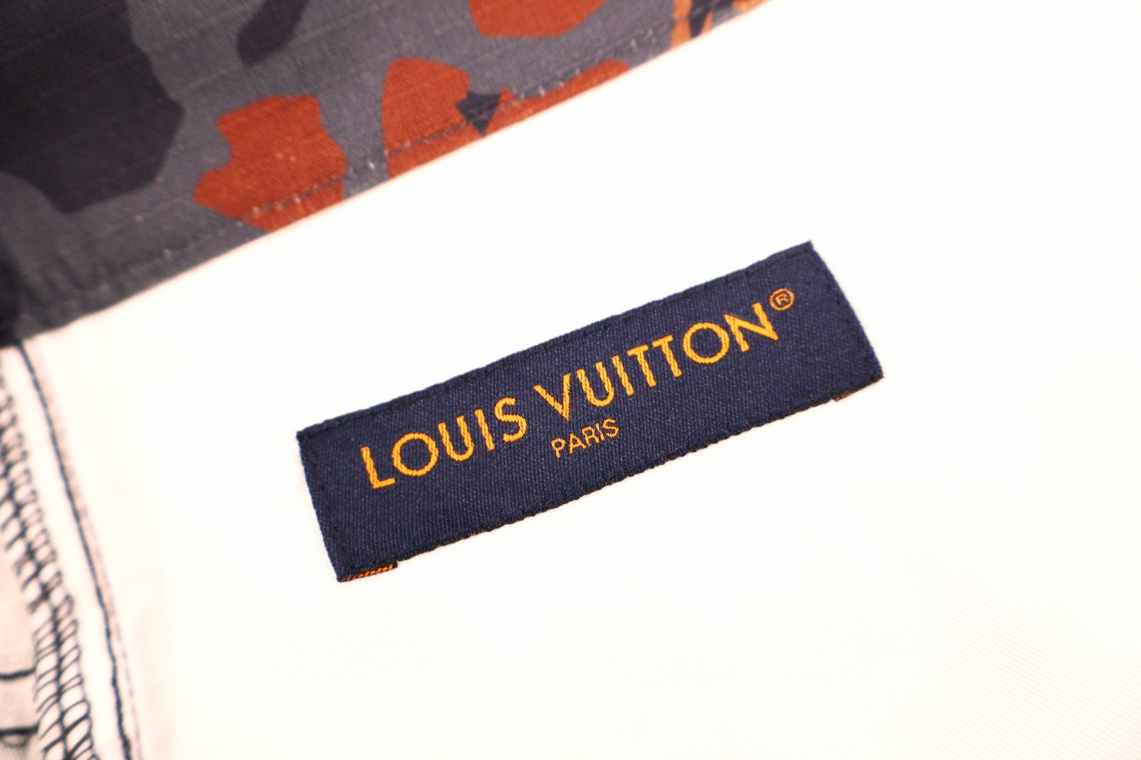 LOUIS VUITTON Nigo联名款印花短裤 五分裤 裤子 B0 1AIME7