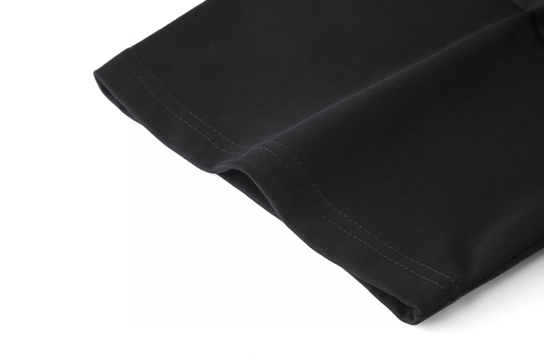 DIOR 迪奥 铭牌刺绣圆领短袖 T恤 夏季 白色 黑色 A0 343J696C0554-C088