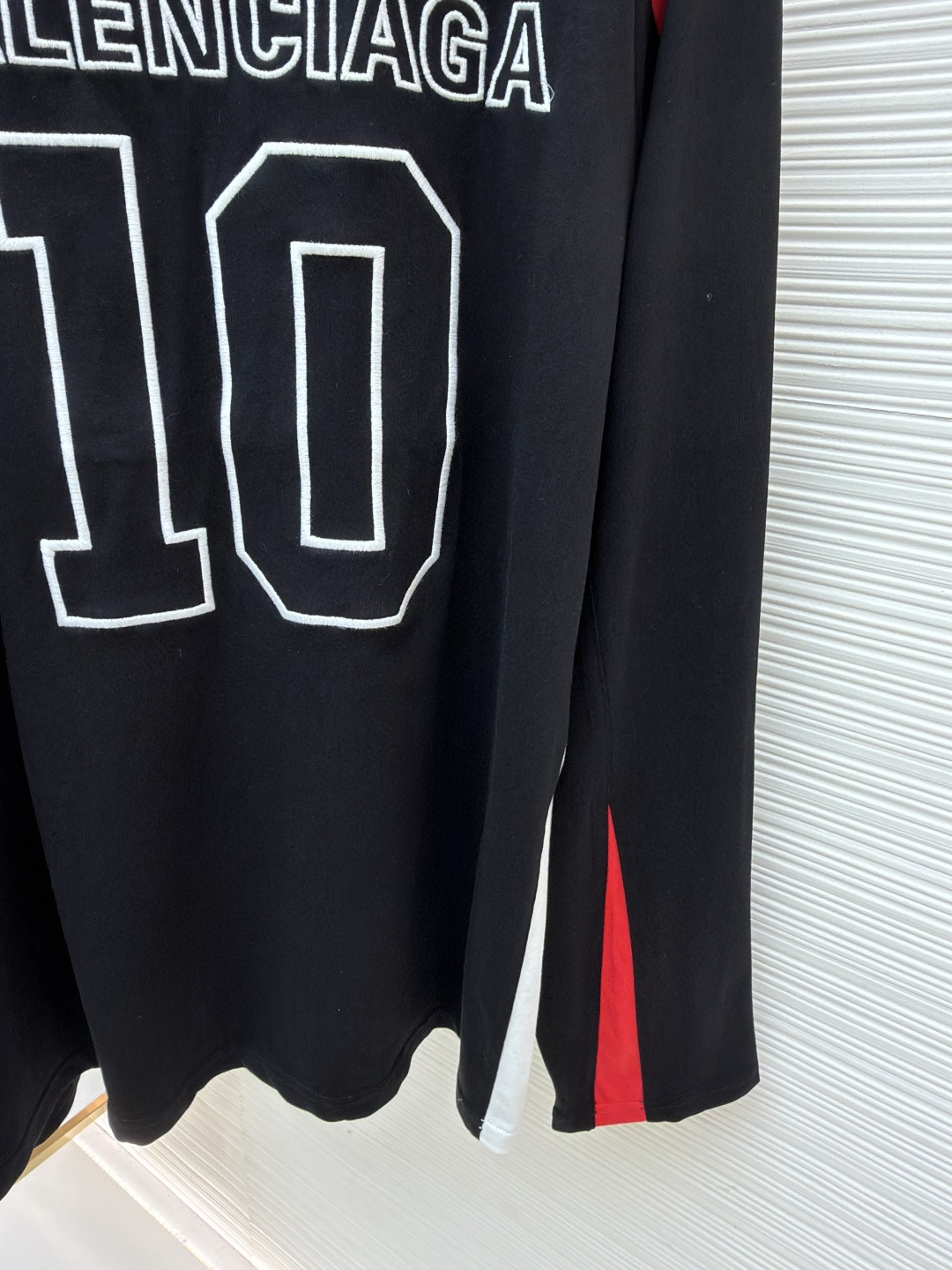 Balenciaga 巴黎世家 NBA联名款 刺绣长袖T恤 黑色 B0 864877TTVW21060