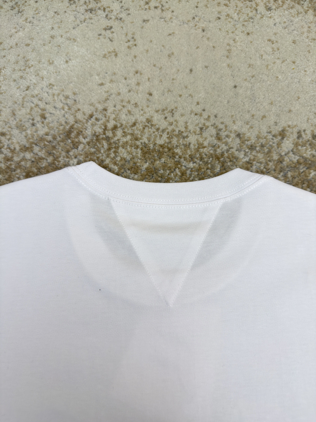 Bottega Veneta 脸谱印花圆领短袖 T恤 夏款 白色 黑色 A0 