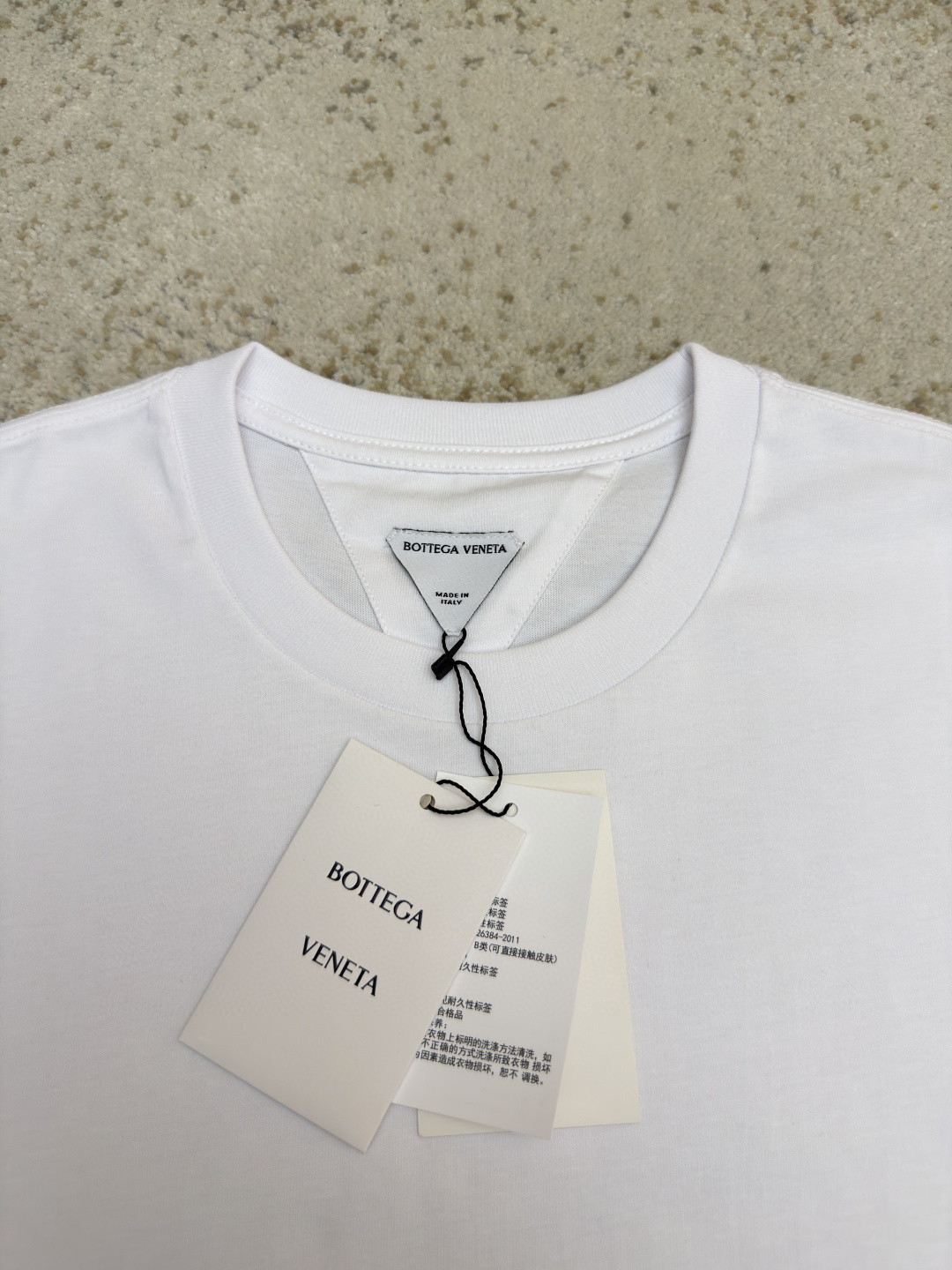 Bottega Veneta 脸谱印花圆领短袖 T恤 夏款 白色 黑色 A0 