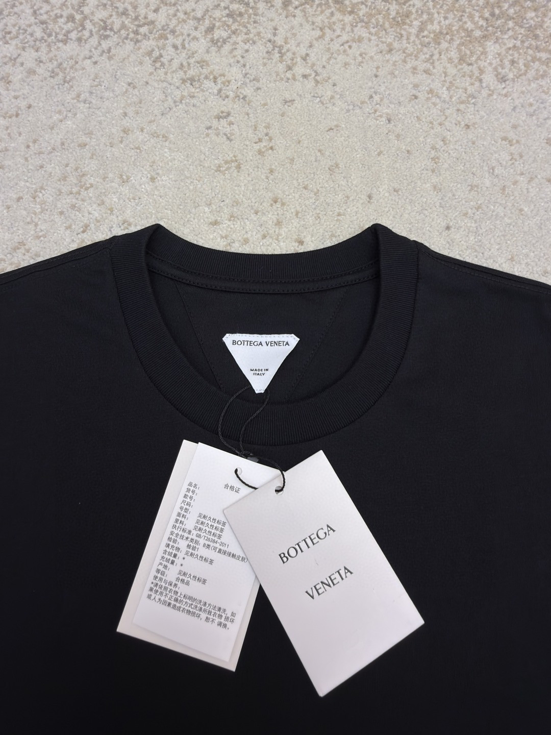 Bottega Veneta 脸谱印花圆领短袖 T恤 夏款 白色 黑色 A0 