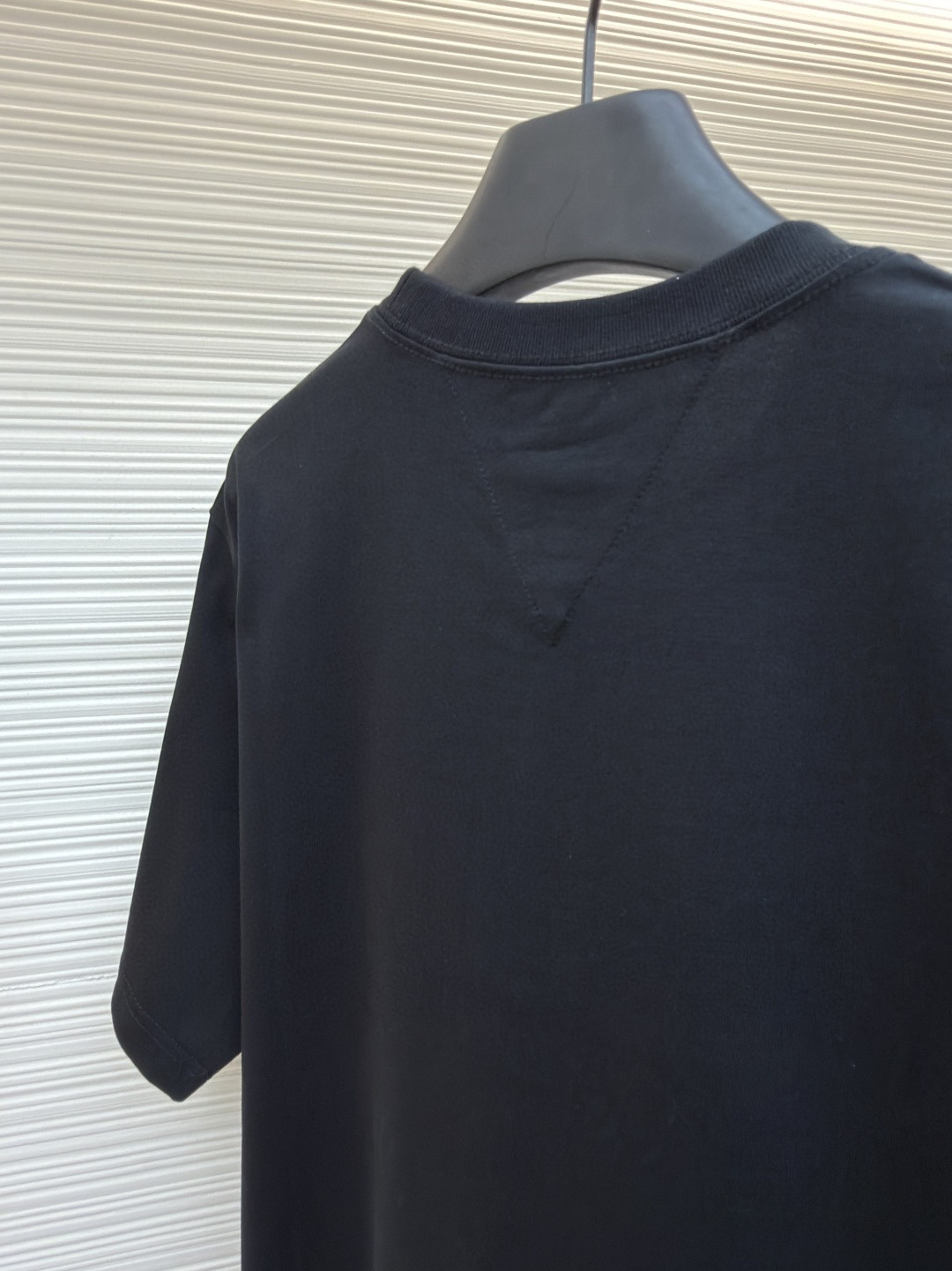 Bottega Veneta 脸谱印花圆领短袖 T恤 夏款 白色 黑色 A0 