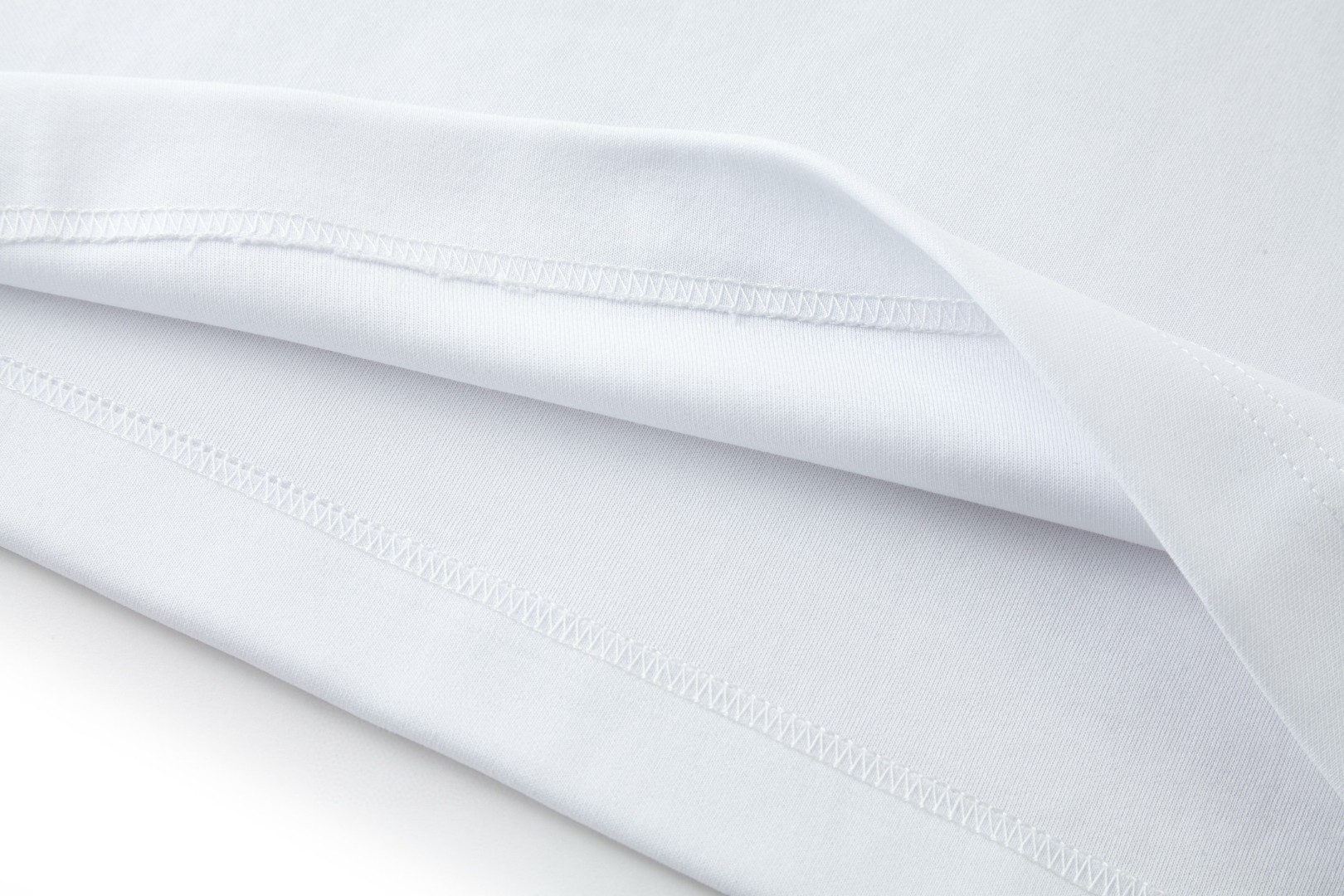 FENDI 芬迪 刺绣手绘标识T恤 短袖 套头 夏季 白色 黑色 A0 FY0936AYZ9F0H0G