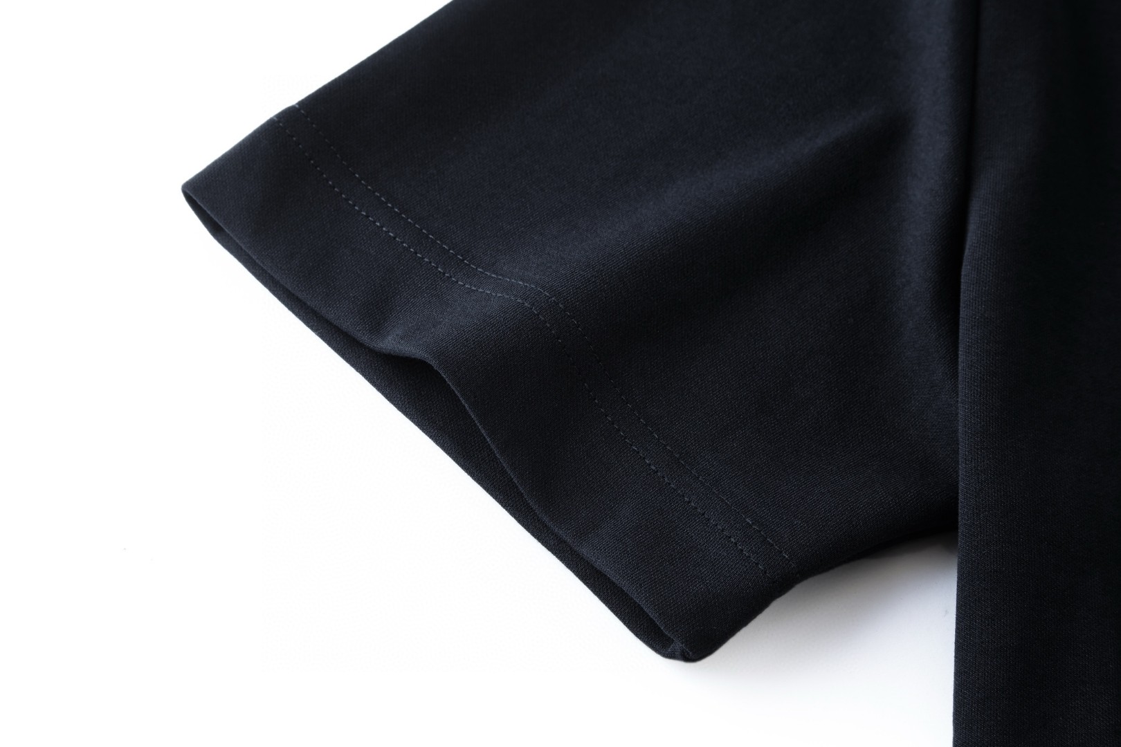 FENDI 芬迪 刺绣手绘标识T恤 短袖 套头 夏季 白色 黑色 A0 FY0936AYZ9F0H0G