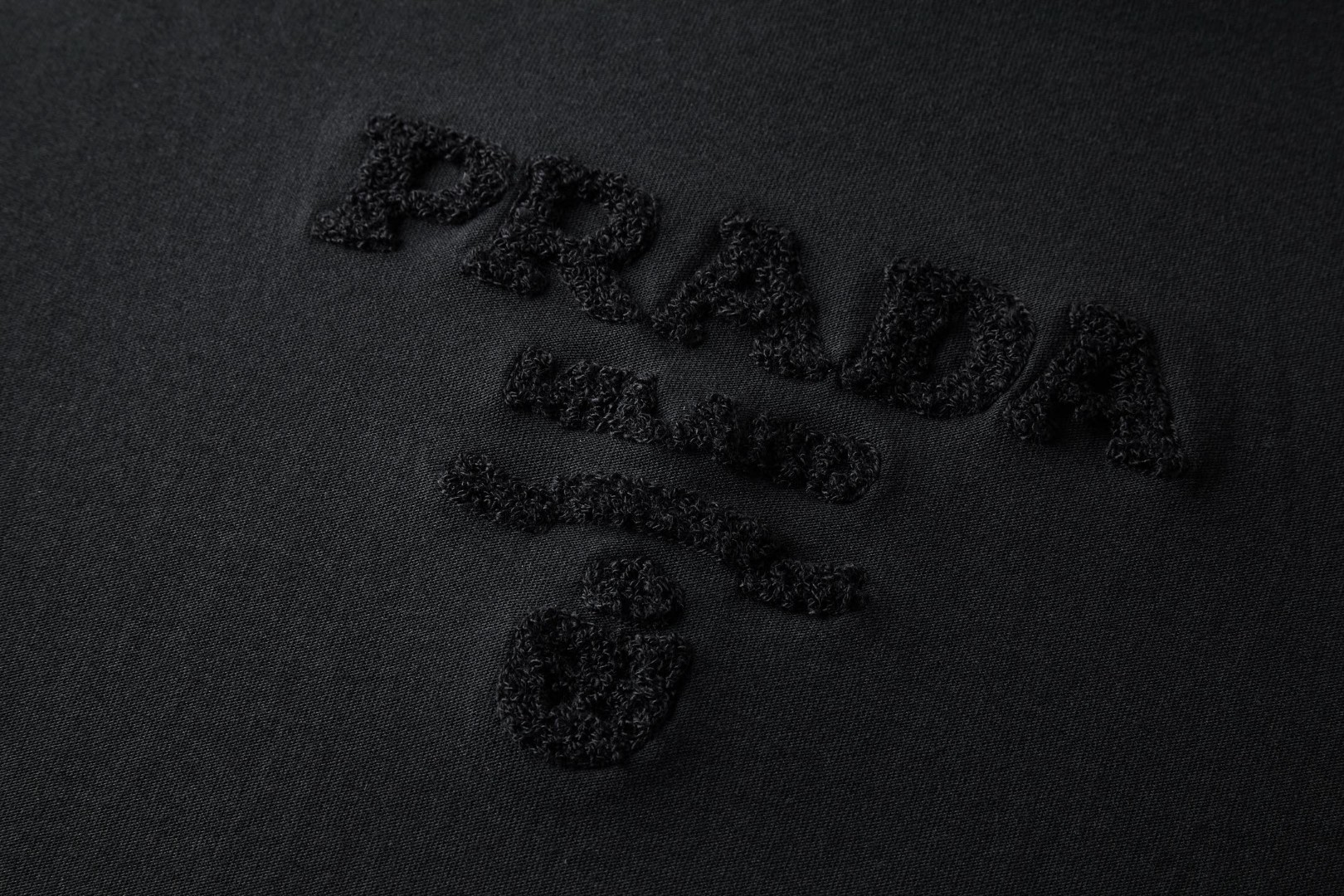 PRADA 普拉达 毛巾刺绣标识圆领短袖 T恤 夏季 黑色 蓝色 白色 A0 UJN897-14LB-F0008-S-OOO