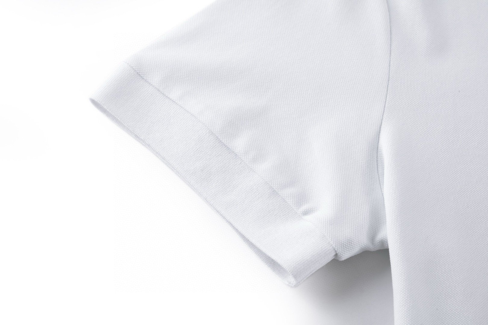 PRADA 普拉达 钢标翻领Polo衫 短袖 T恤 夏季 白色 黑色 A0 UJN444-XGS-F0009-S-WM3