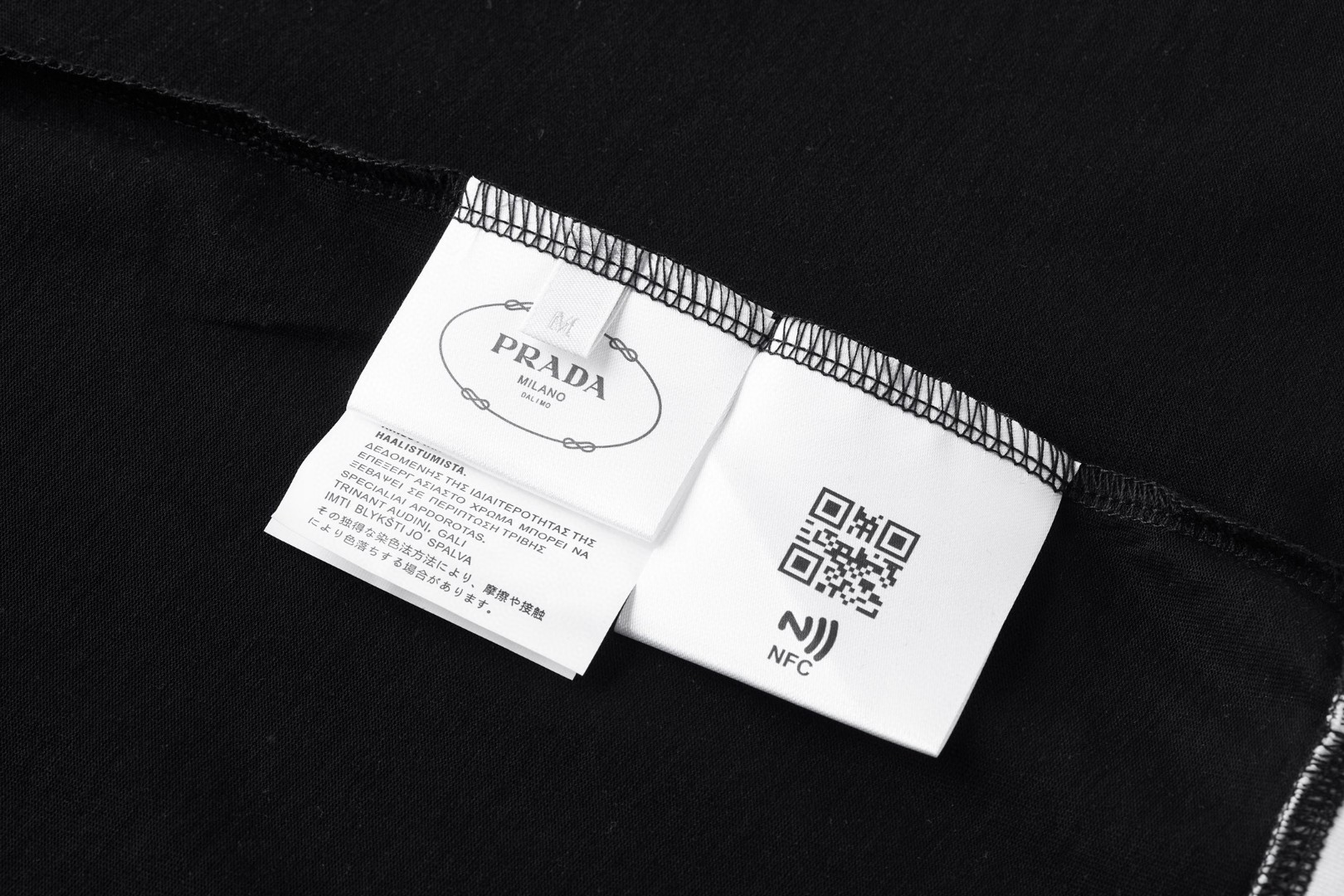 PRADA 普拉达 双层假两件布标圆领短袖 T恤 夏季 黑色 A0 UJN912-11CD-F0967-S-WMO