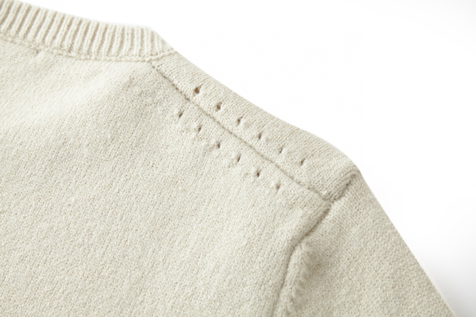 CELINE 赛琳 字母印花马车标识圆领毛衣 针织衫 外套 长袖 米色 B0 RY0SV1261-01W1