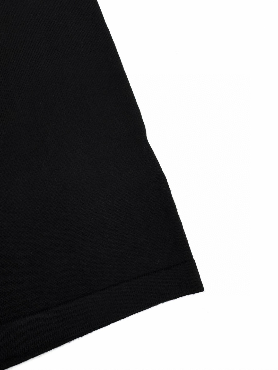 LOUIS VUITTON 路易威登 硬箱针织圆领短袖 T恤 白色 黑色 A5 1AJDWT