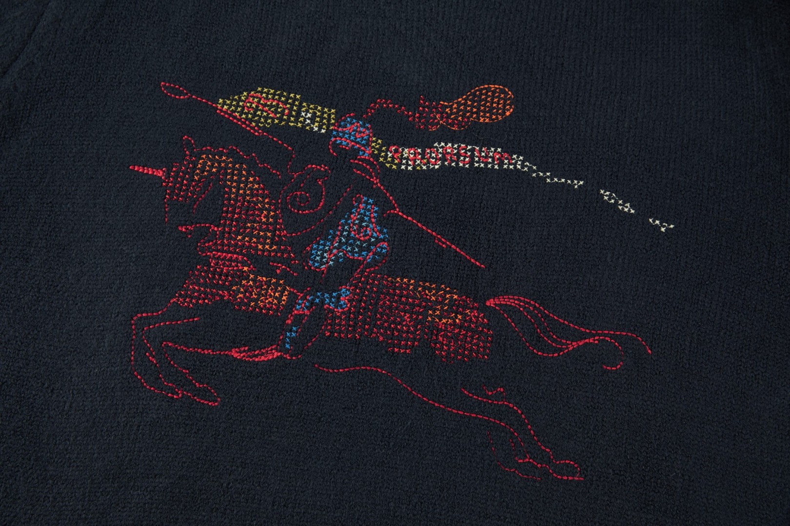 Burberry 巴宝莉 战马刺绣标识毛衣 长袖 外套 海军蓝 B0 81185971