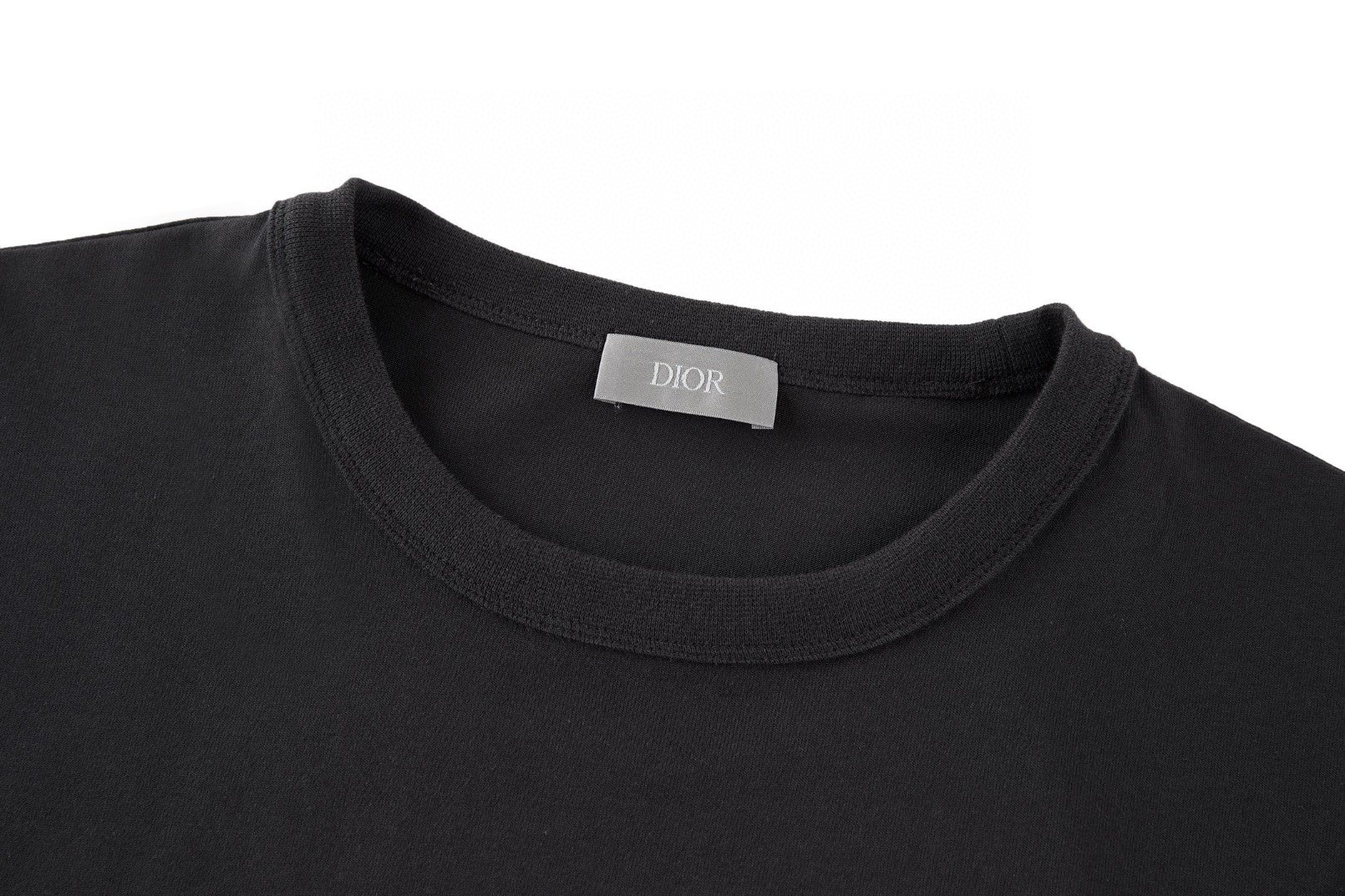 DIOR 迪奥 麻绳标识圆领短袖 T恤 夏季 白色 酒红色 黑色 A0 613J668A0677-C080
