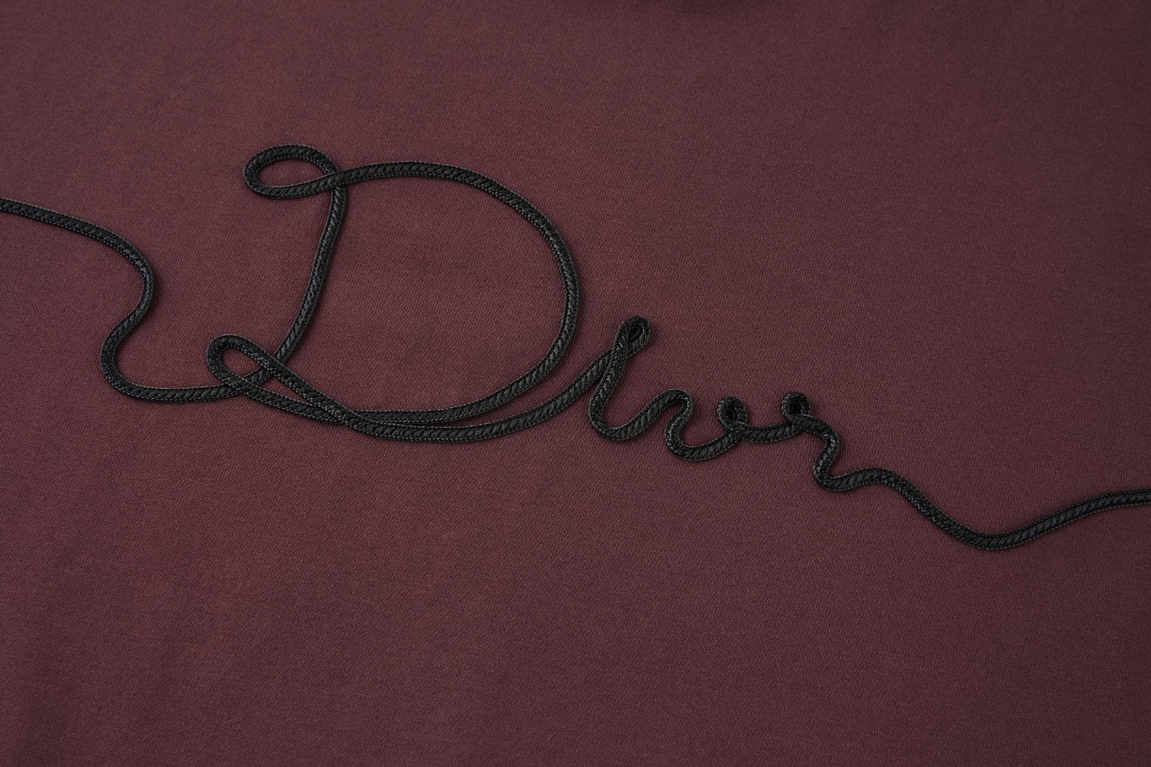 DIOR 迪奥 麻绳标识圆领短袖 T恤 夏季 白色 酒红色 黑色 A0 613J668A0677-C080