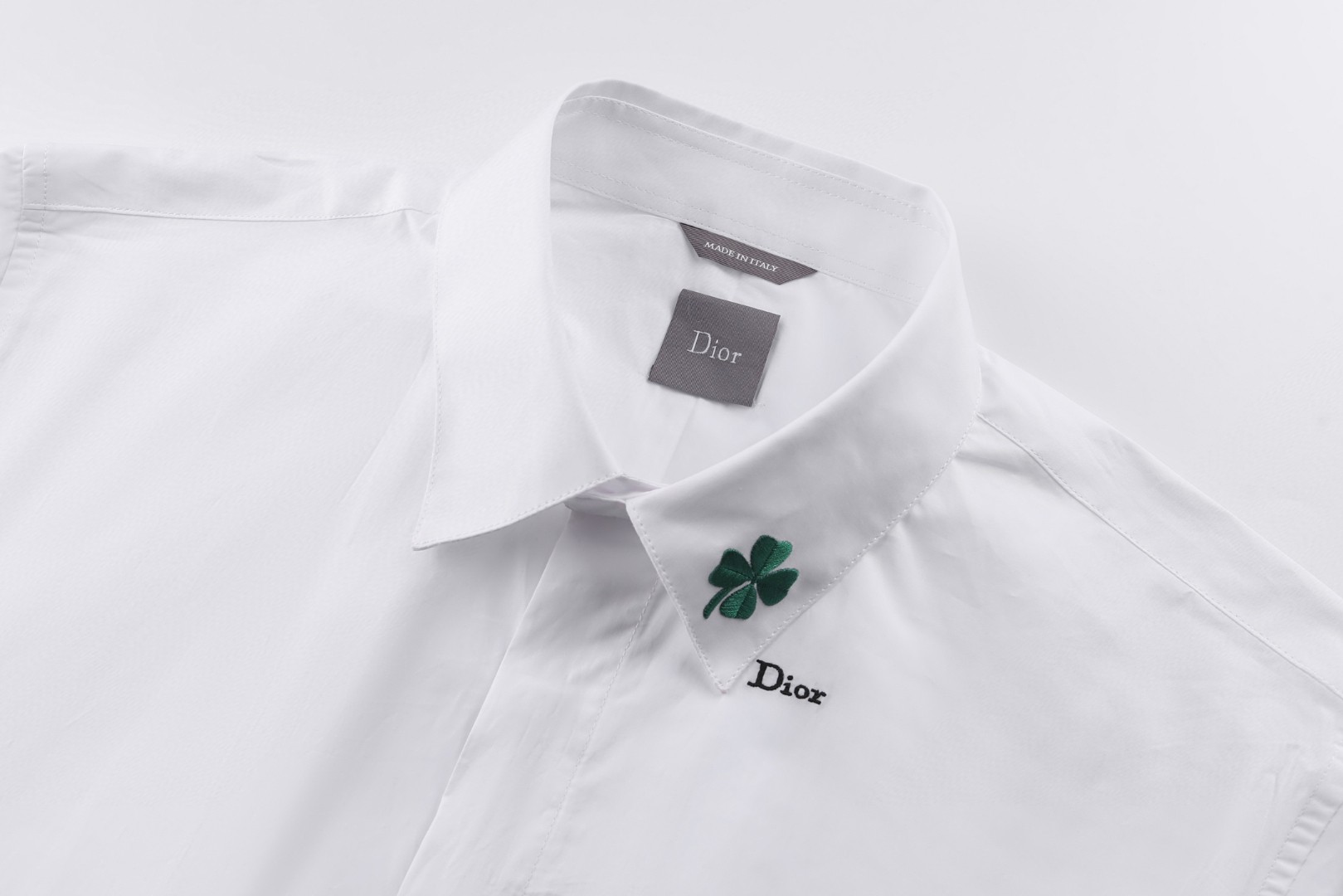 DIOR 迪奥 四叶草刺绣翻领衬衫 外套 长袖 白色 A5 683C530B1581-C086