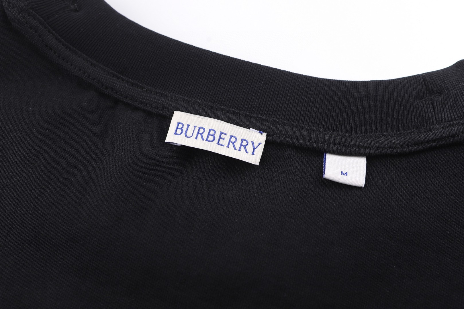 Burberry 巴宝莉 肩膀战马涂鸦骑士印花圆领Tee 短袖 T恤 白色 黑色 A0 80904331