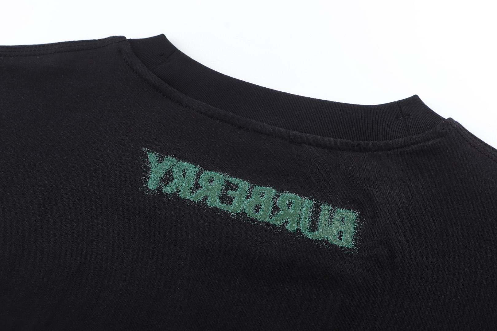 Burberry 巴宝莉 肩膀战马涂鸦骑士印花圆领Tee 短袖 T恤 白色 黑色 A0 80904331