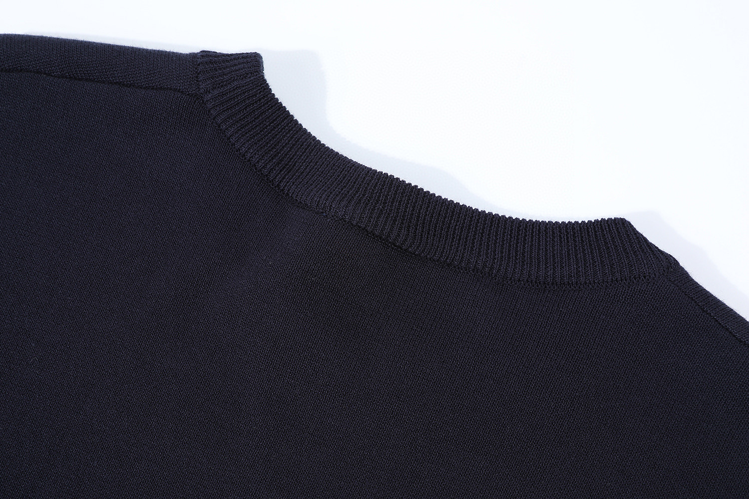 LOUIS VUITTON 路易威登 LV 提花暗纹logo毛织短袖 夏季 T恤 男女同款 棕色 白色 黑色 A0 1AFQA6