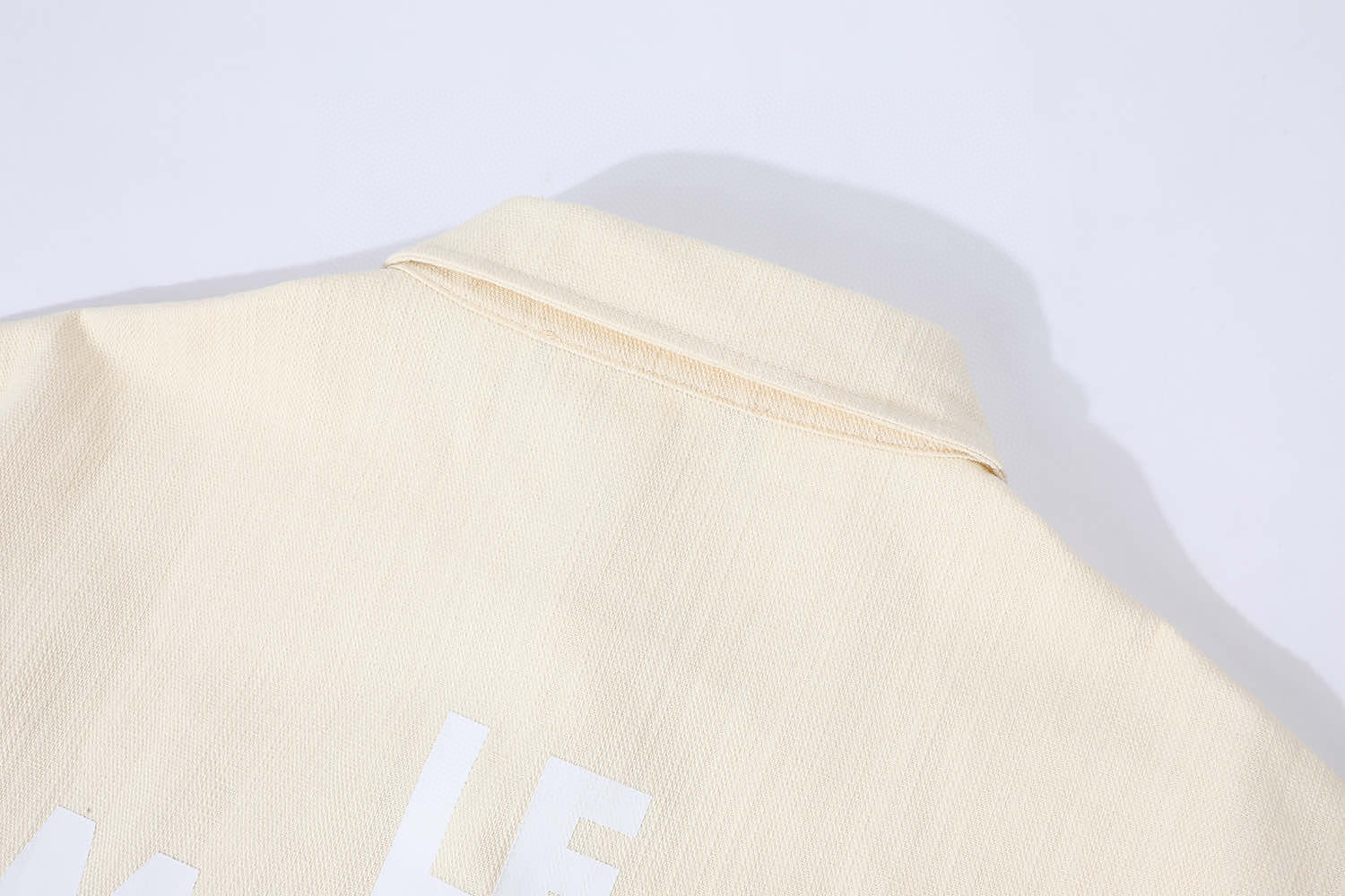 LOUIS VUITTON 路易威登 LV 皮标 桑蚕丝短袖衬衫 米色 B0 1AHCHW-B0