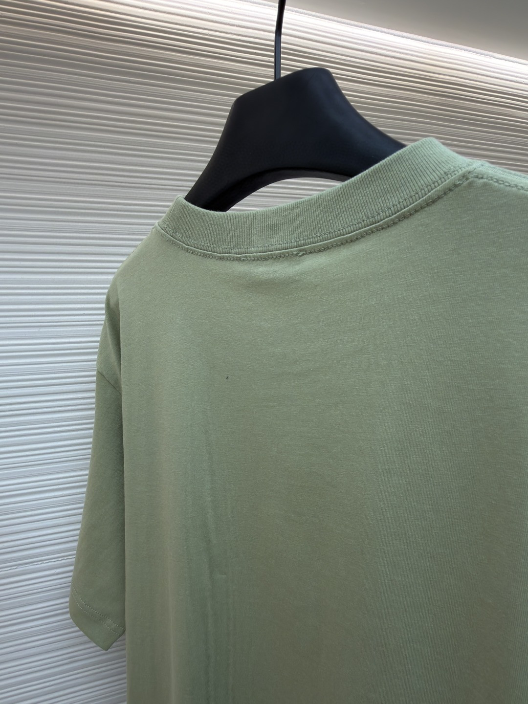 DIOR 迪奥 多色补丁圆领短袖 T恤 夏季 白色 黑色 绿色 A0 613J696E0677-C086