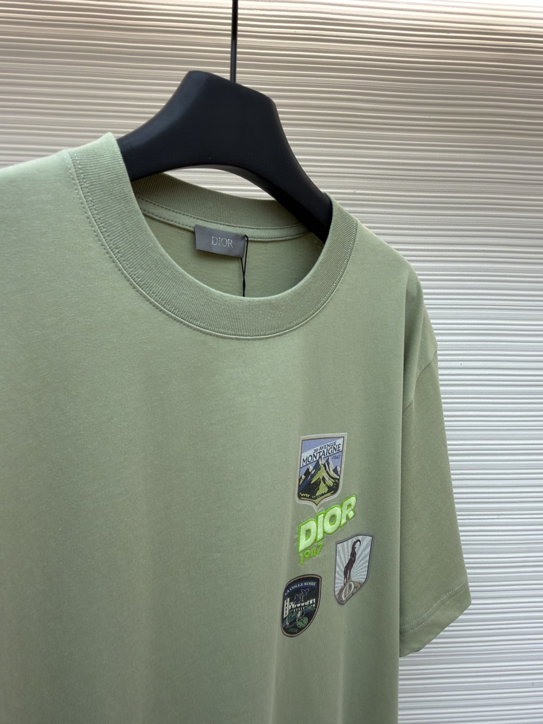 DIOR 迪奥 多色补丁圆领短袖 T恤 夏季 白色 黑色 绿色 A0 613J696E0677-C086