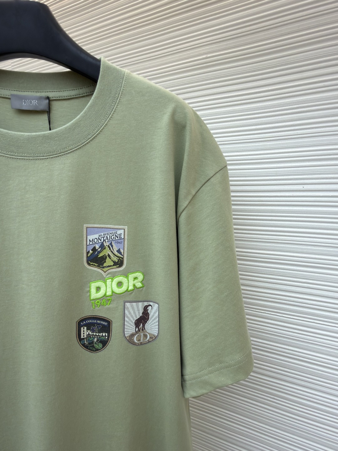 DIOR 迪奥 多色补丁圆领短袖 T恤 夏季 白色 黑色 绿色 A0 613J696E0677-C086