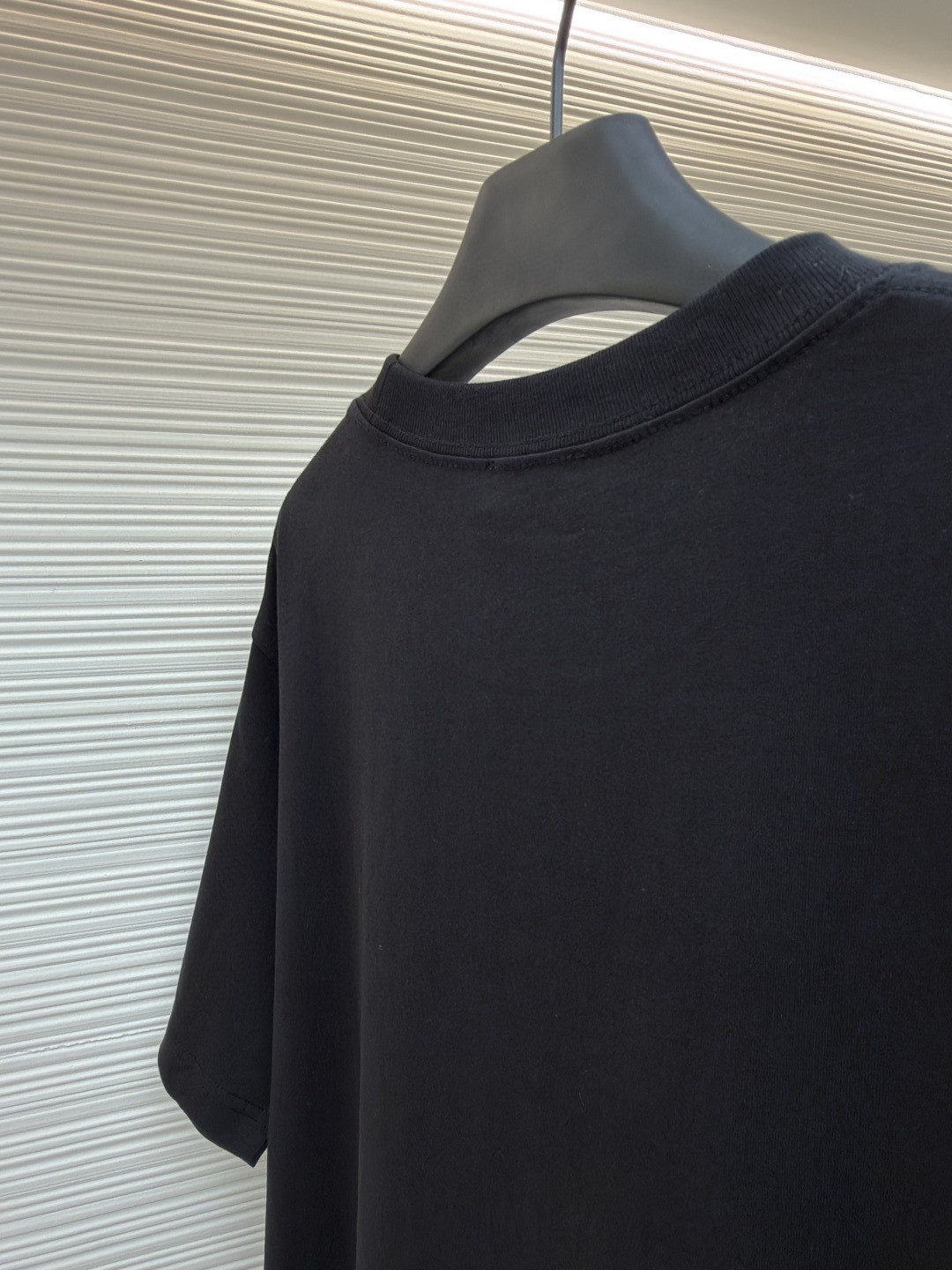 DIOR 迪奥 多色补丁圆领短袖 T恤 夏季 白色 黑色 绿色 A0 613J696E0677-C086