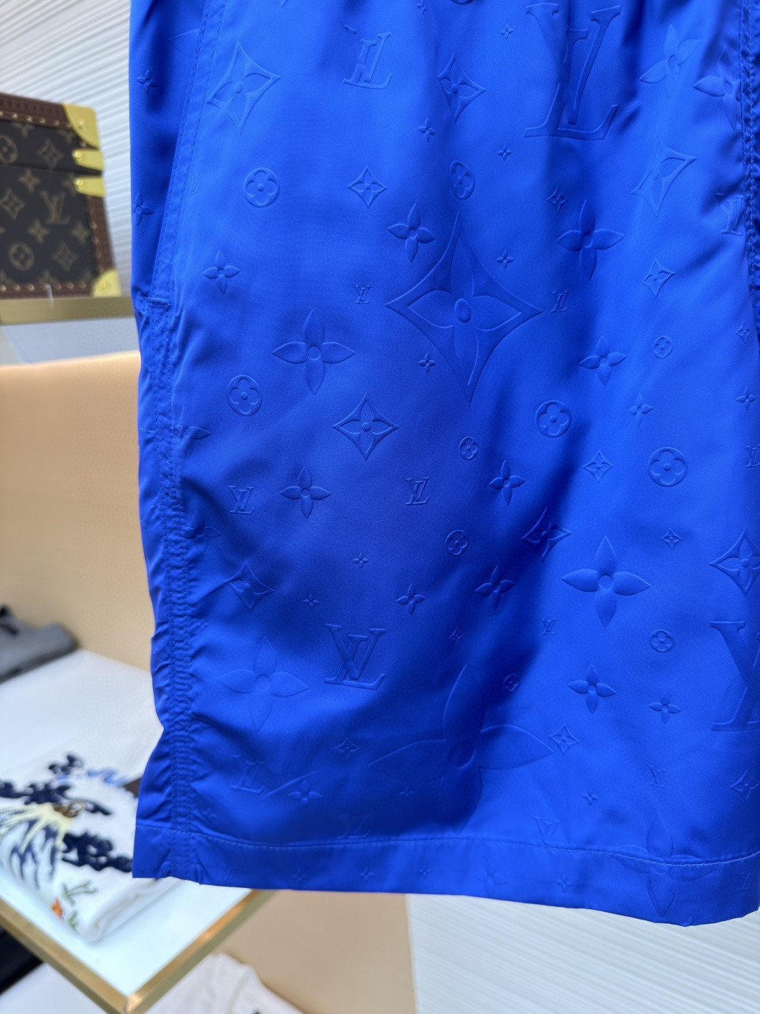 LOUIS VUITTON 路易威登 暗纹老花松紧腰沙滩短裤 五分裤 休闲裤 裤子 黑色 粉色 浅蓝色 海军蓝 绿色 橙色 蓝色 A0 1A7Y0P