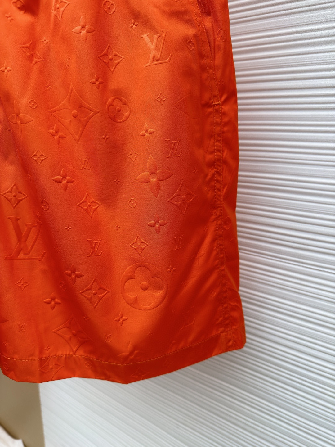 LOUIS VUITTON 路易威登 暗纹老花松紧腰沙滩短裤 五分裤 休闲裤 裤子 黑色 粉色 浅蓝色 海军蓝 绿色 橙色 蓝色 A0 1A7Y0P