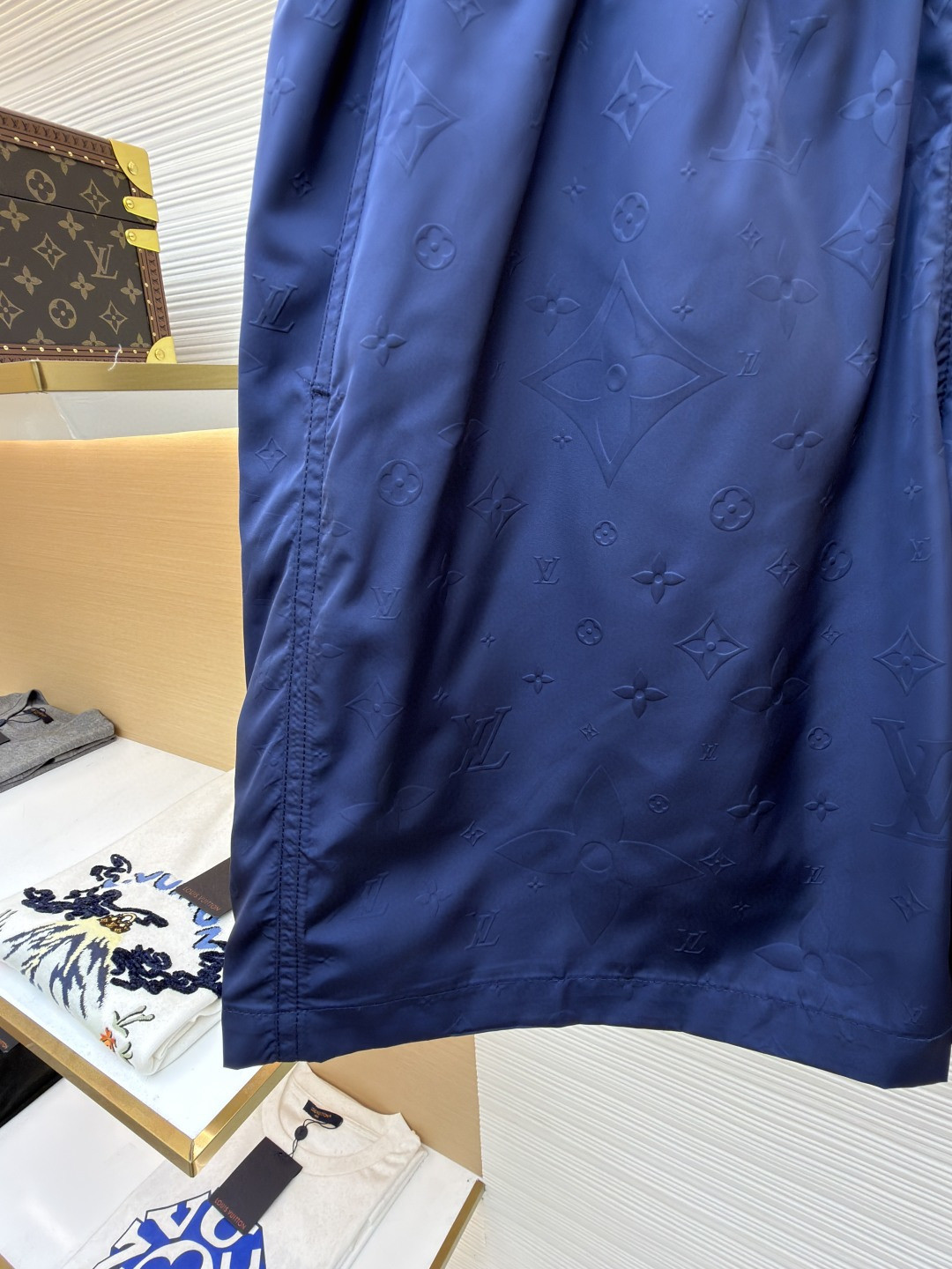 LOUIS VUITTON 路易威登 暗纹老花松紧腰沙滩短裤 五分裤 休闲裤 裤子 黑色 粉色 浅蓝色 海军蓝 绿色 橙色 蓝色 A0 1A7Y0P