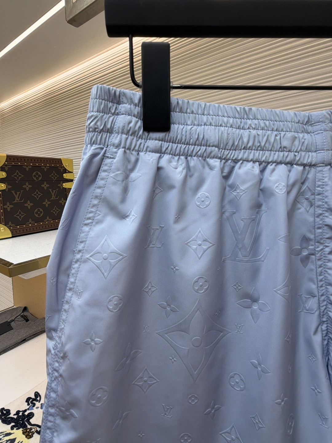 LOUIS VUITTON 路易威登 暗纹老花松紧腰沙滩短裤 五分裤 休闲裤 裤子 黑色 粉色 浅蓝色 海军蓝 绿色 橙色 蓝色 A0 1A7Y0P