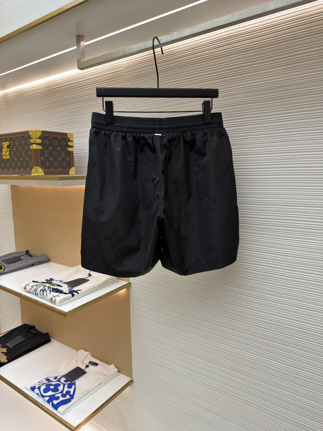 LOUIS VUITTON 路易威登 暗纹老花松紧腰沙滩短裤 五分裤 休闲裤 裤子 黑色 粉色 浅蓝色 海军蓝 绿色 橙色 蓝色 A0 1A7Y0P