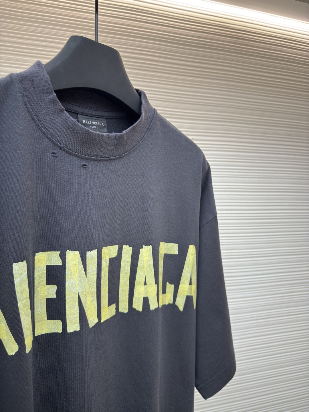 Balenciaga 巴黎世家 美纹纸胶带短袖 T恤 圆领 夏季 绿色 灰色 黑色 白色 做旧黑 黄黑色 黑色 深绿色 A0 739784TOVA92942
