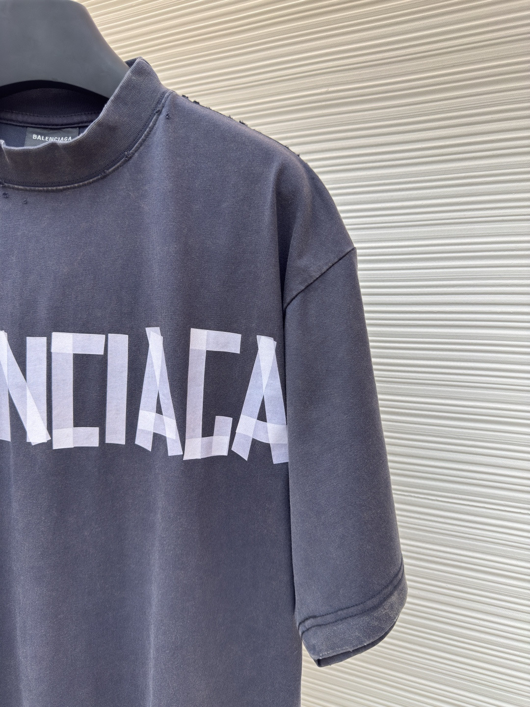 Balenciaga 巴黎世家 美纹纸胶带短袖 T恤 圆领 夏季 绿色 灰色 黑色 白色 做旧黑 黄黑色 黑色 深绿色 A0 739784TOVA92942