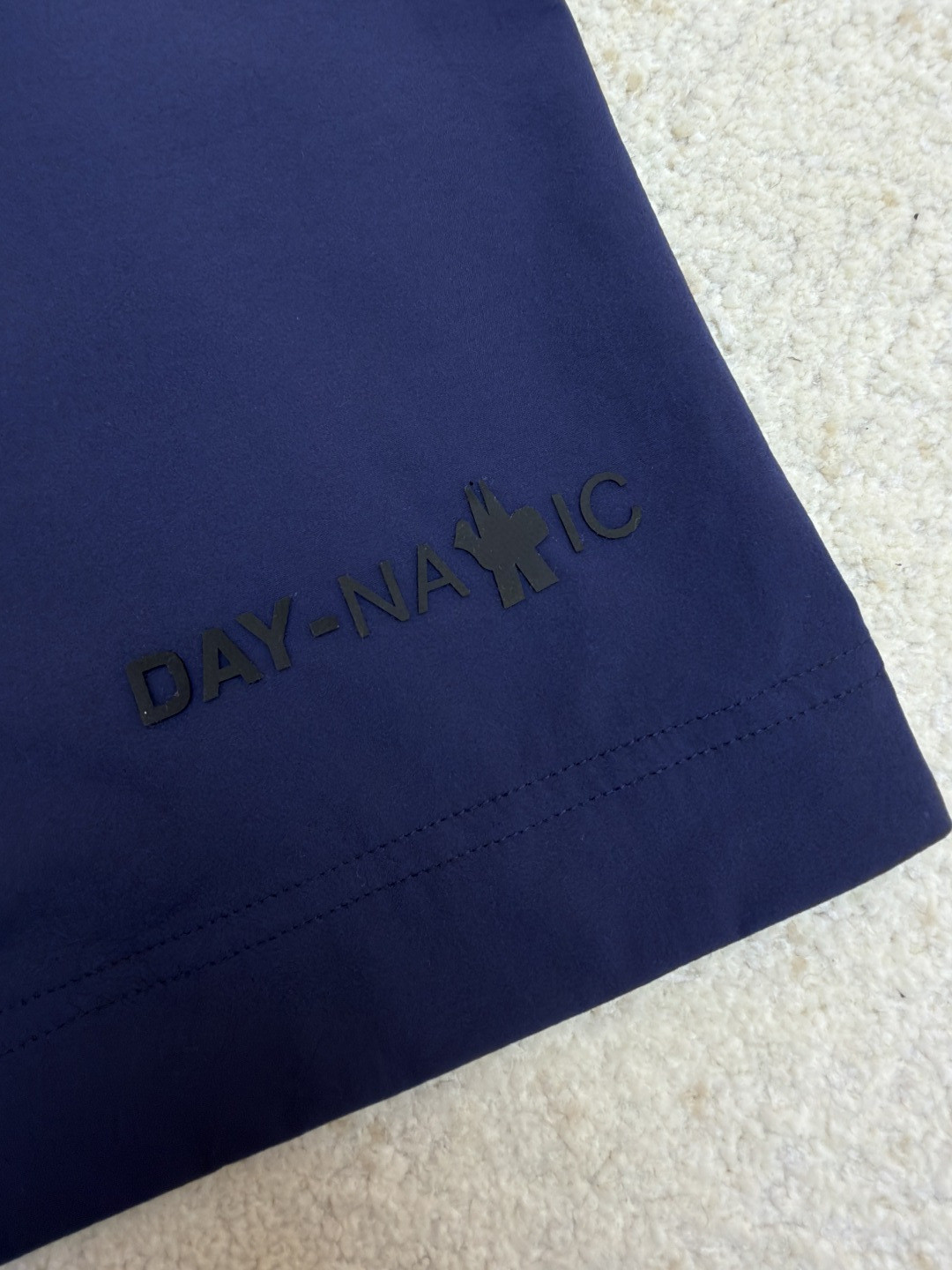 Moncler 蒙口 袖子可拆卸多口袋户外工装夹克 长袖 短袖 外套 蓝色 B0 K10971G00002598E4742