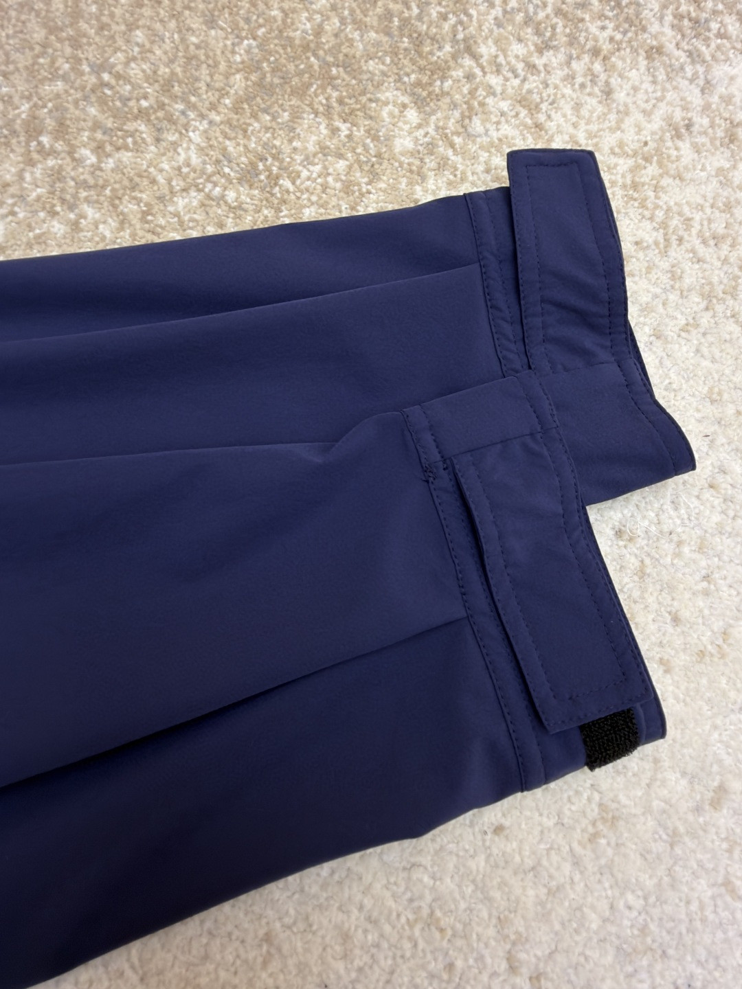 Moncler 蒙口 袖子可拆卸多口袋户外工装夹克 长袖 短袖 外套 蓝色 B0 K10971G00002598E4742