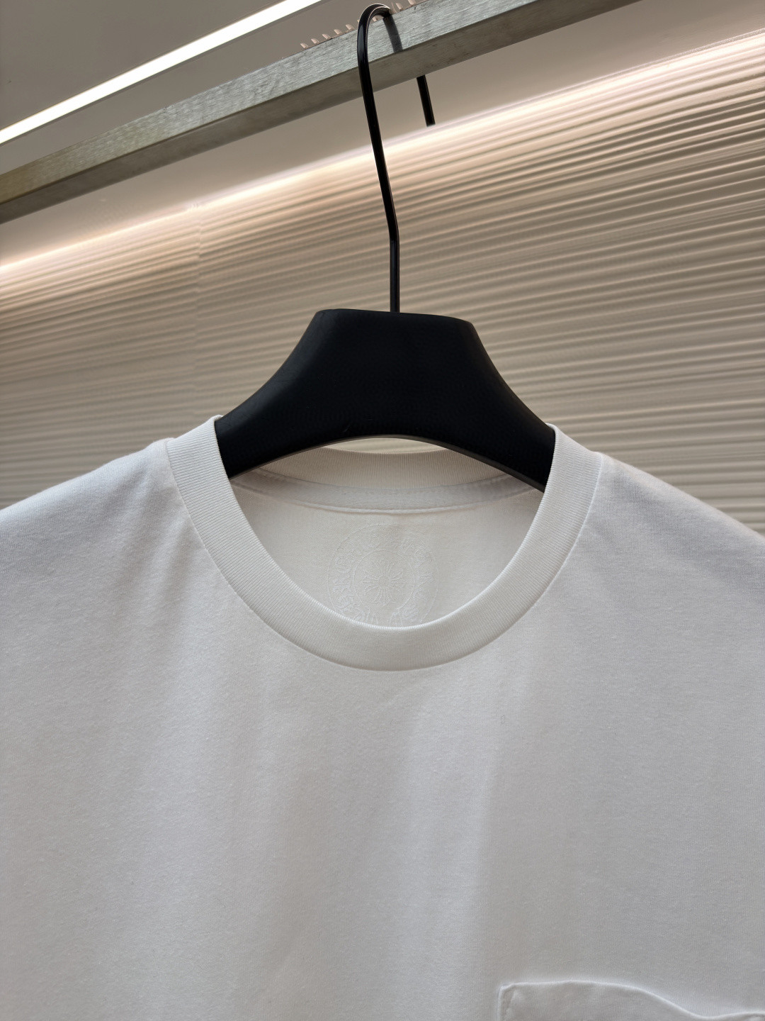 Chrome Hearts 克罗心 马蹄十字花印花口袋圆领短袖 T恤 白色 A2 