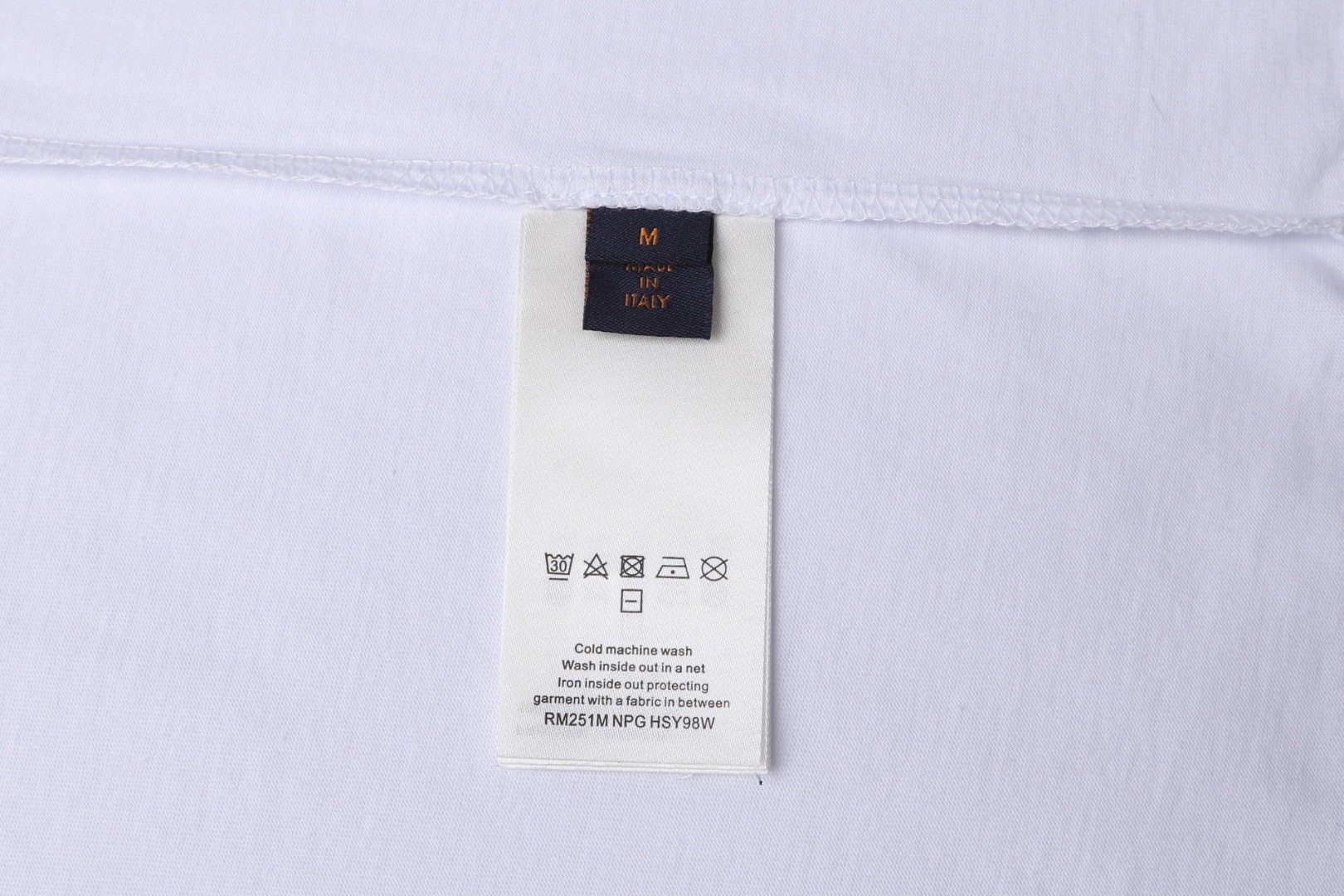 LOUIS VUITTON 路易威登 满印渐变圆领短袖 T恤 白色 黑色 A0 1AHUG0