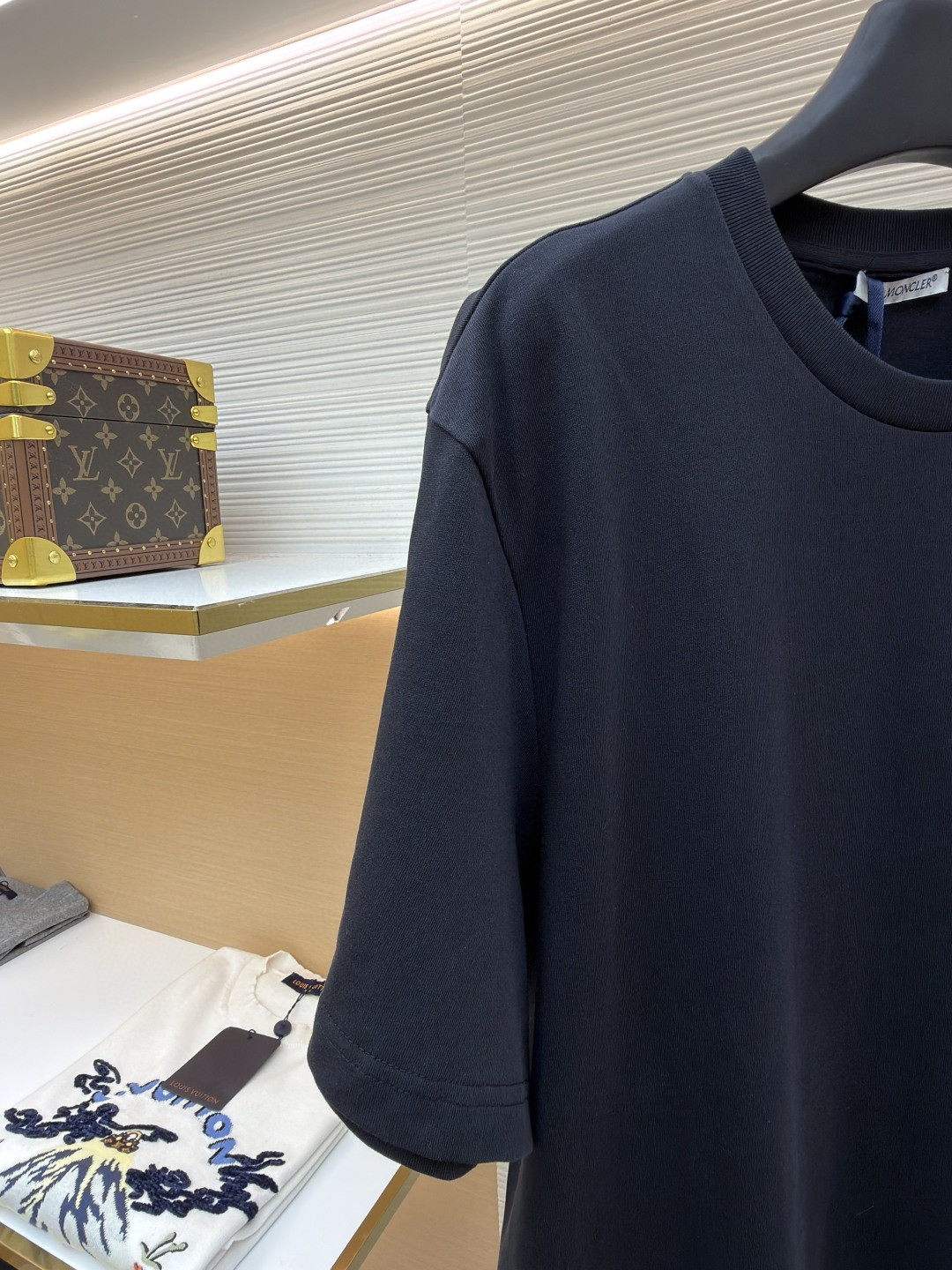 Moncler 蒙口 贴片标识圆领短袖 T恤 夏季 白色 黑色 A0 K20918C0005689AUG034