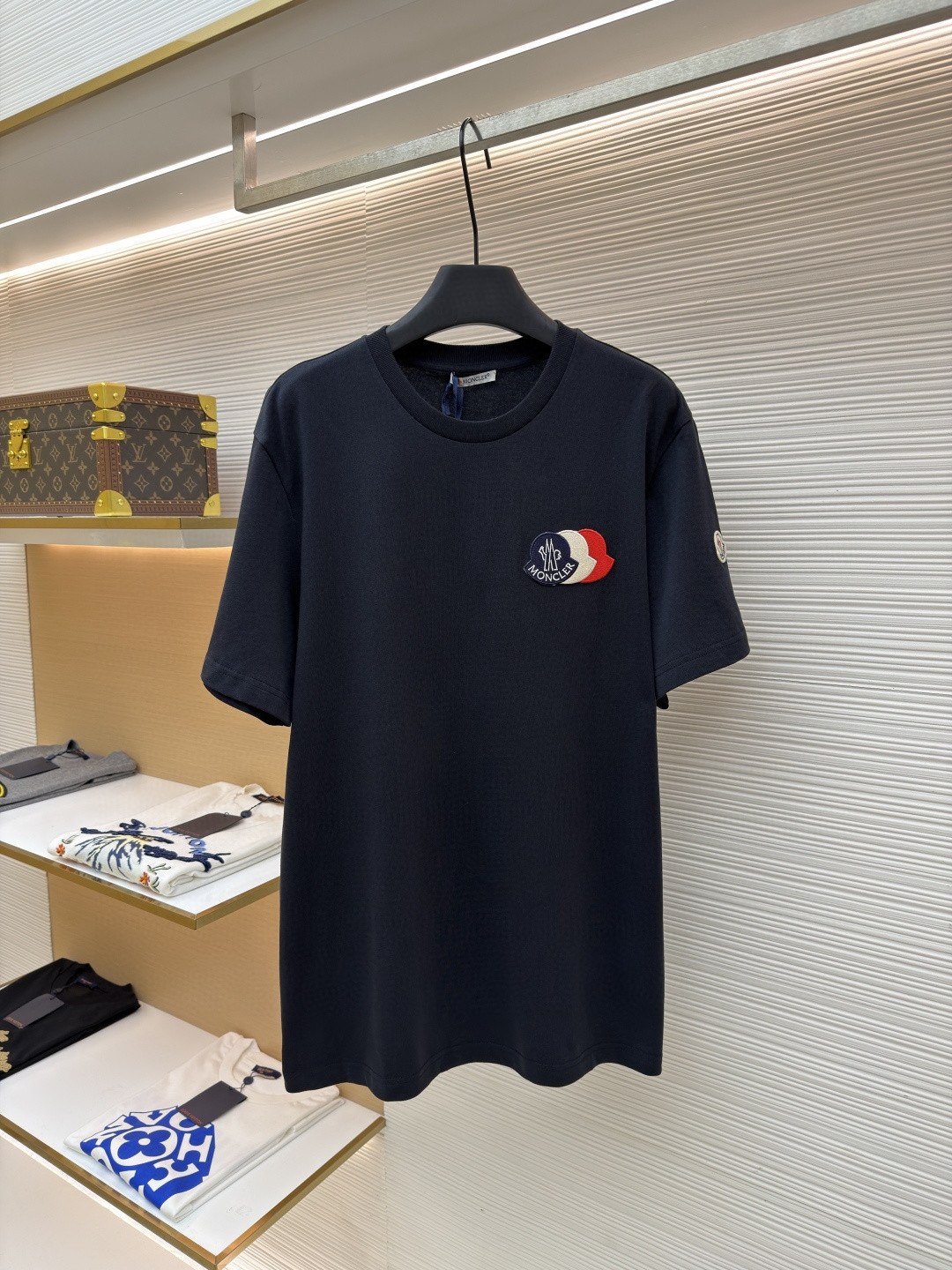 Moncler 蒙口 贴片标识圆领短袖 T恤 夏季 白色 黑色 A0 K20918C0005689AUG034
